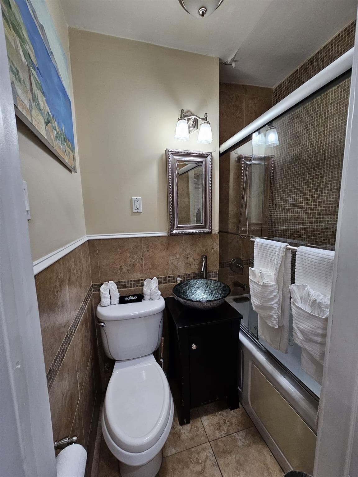 113 E 39th Street thumbnail 37