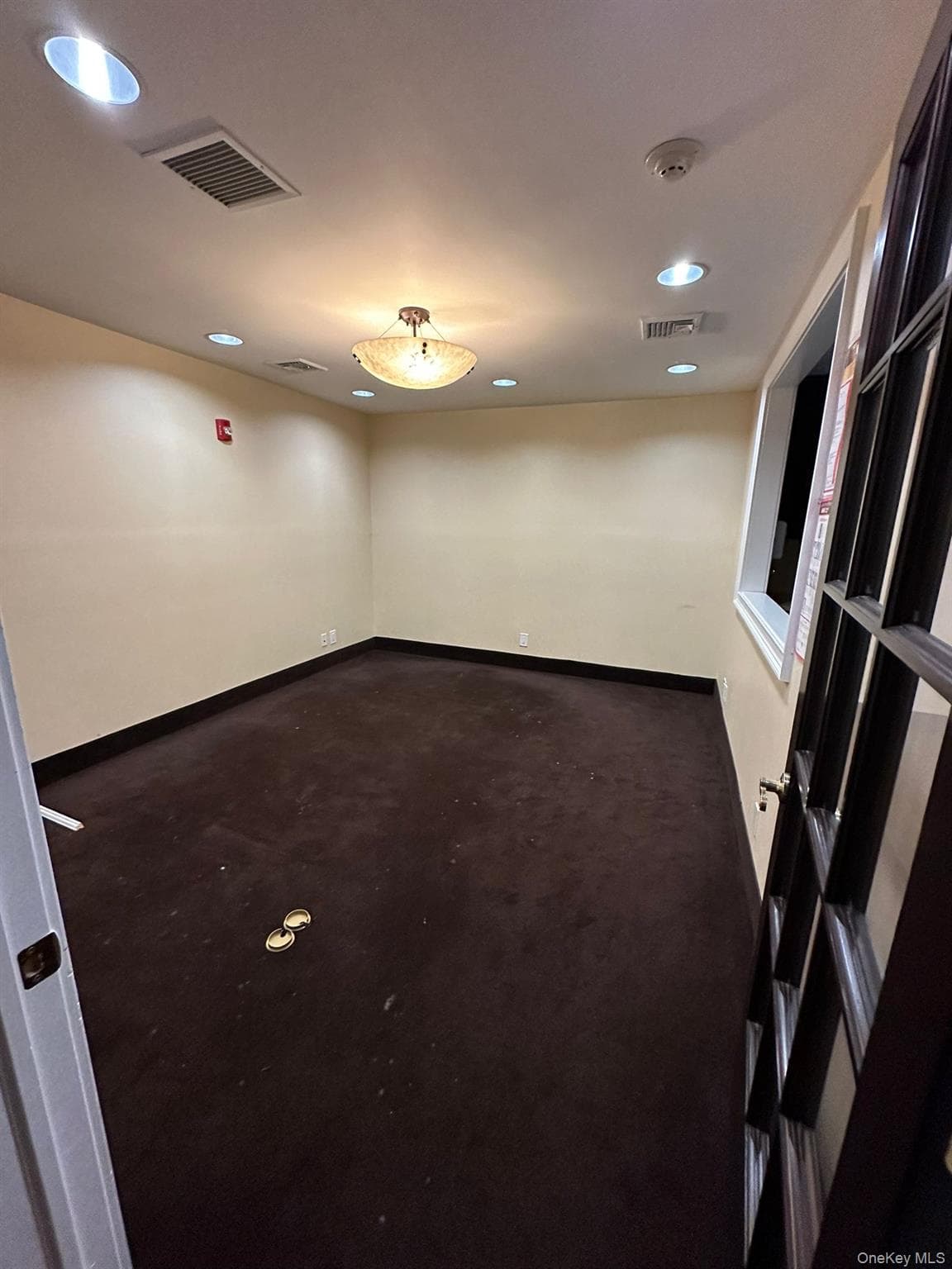25 Nassau Lane thumbnail 17