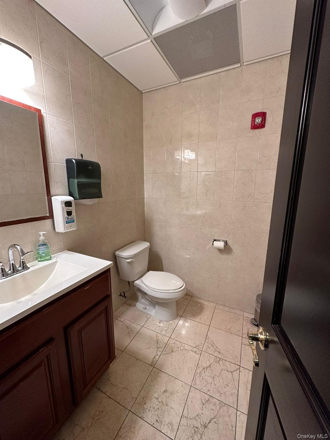 25 Nassau Lane thumbnail 36