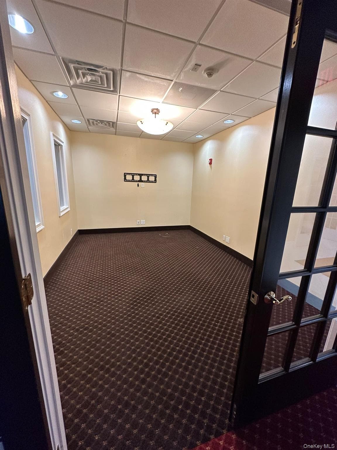 25 Nassau Lane thumbnail 22