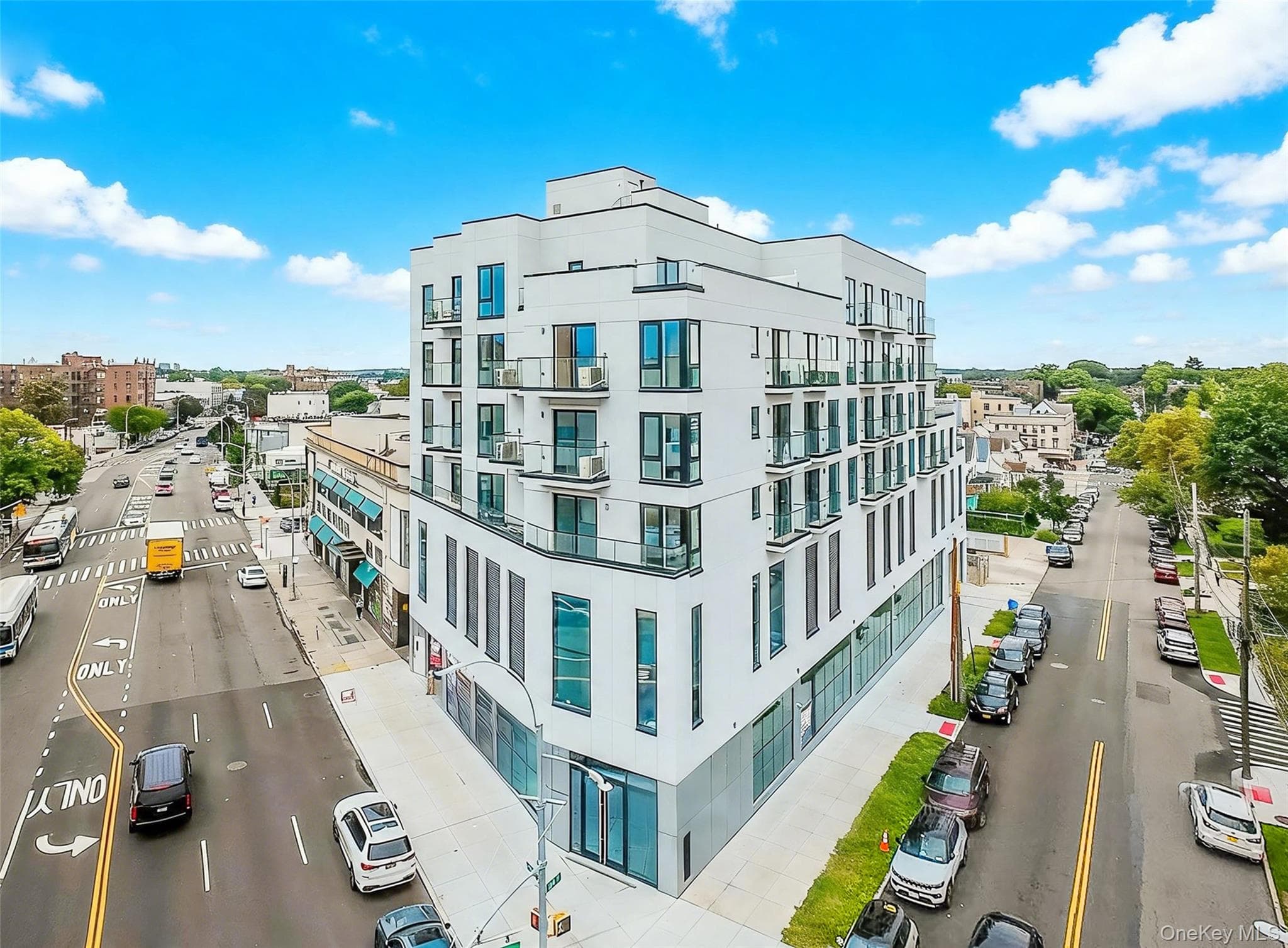 150-02 Northern Boulevard Unit: 5G thumbnail 3