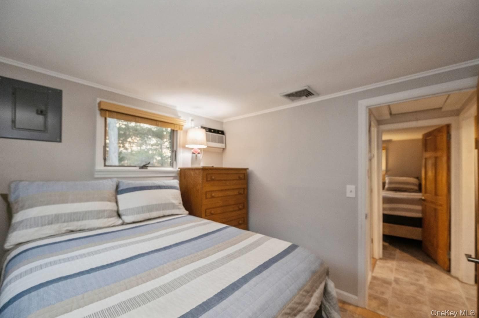 14 E Landing Road thumbnail 7
