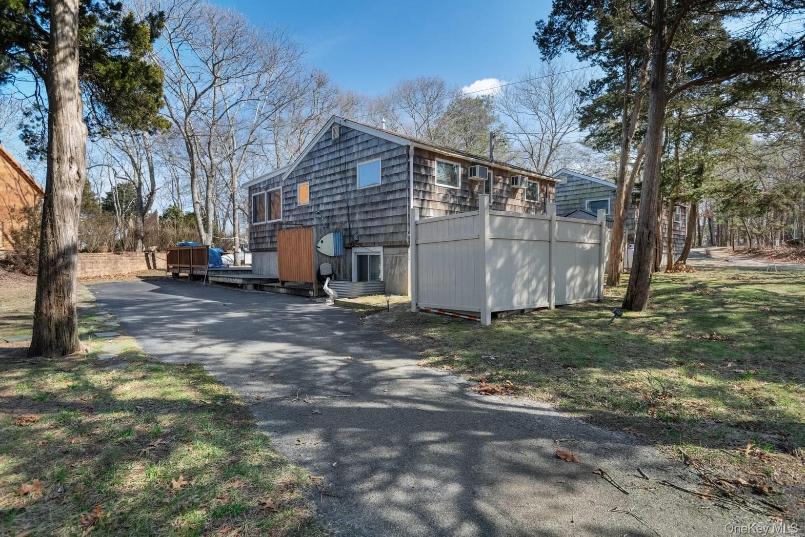 14 E Landing Road thumbnail 9