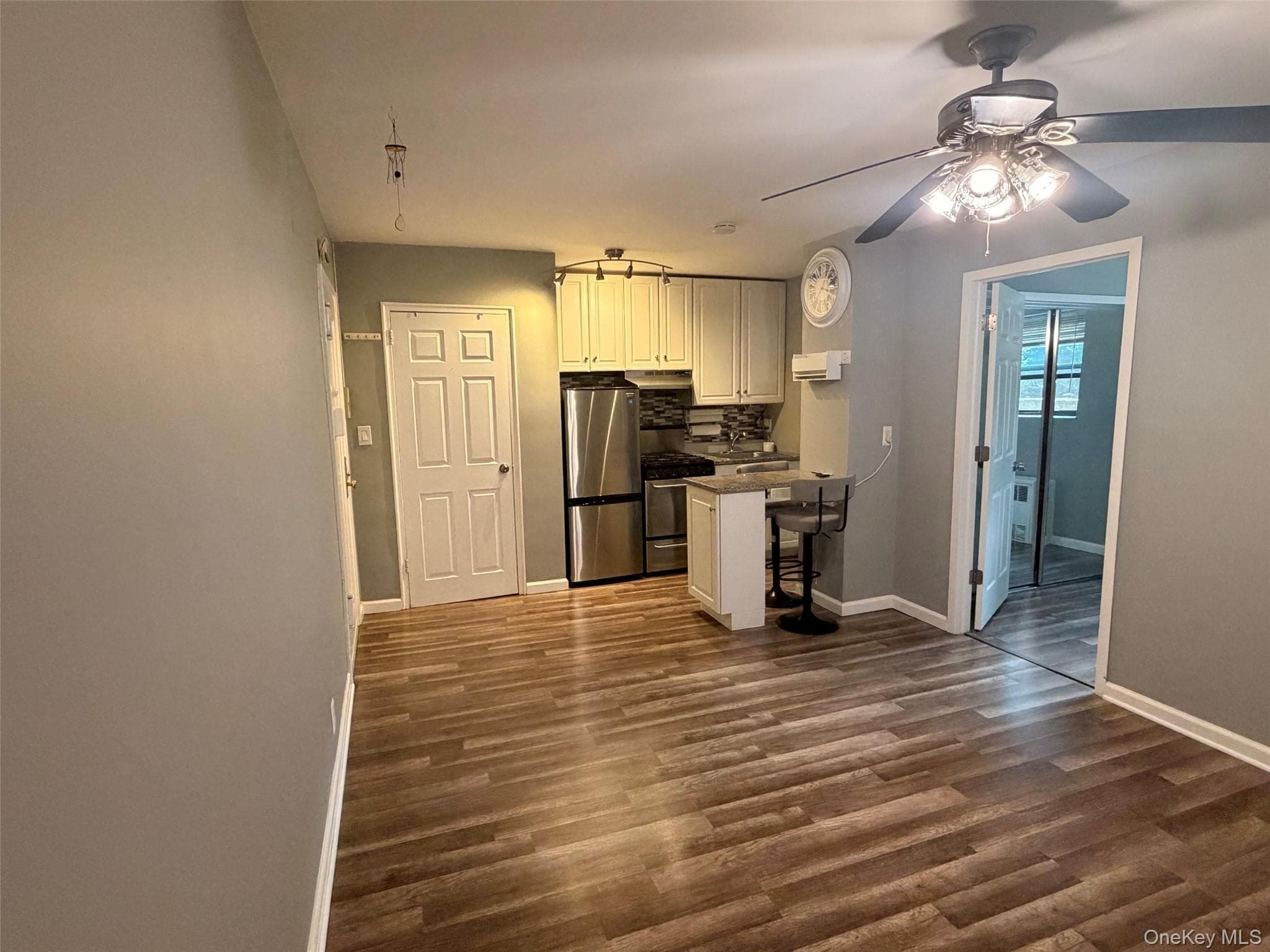 20 Shady Glen Court Unit: H thumbnail 2