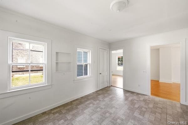 36 Railroad Ave. AVE thumbnail 18