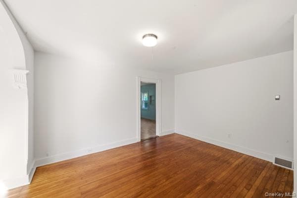 36 Railroad Ave. AVE thumbnail 11