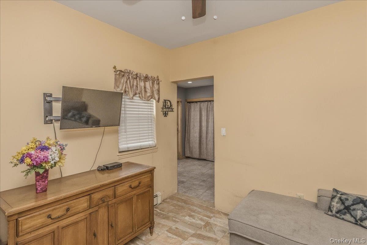 3158 Rawlins Avenue thumbnail 18
