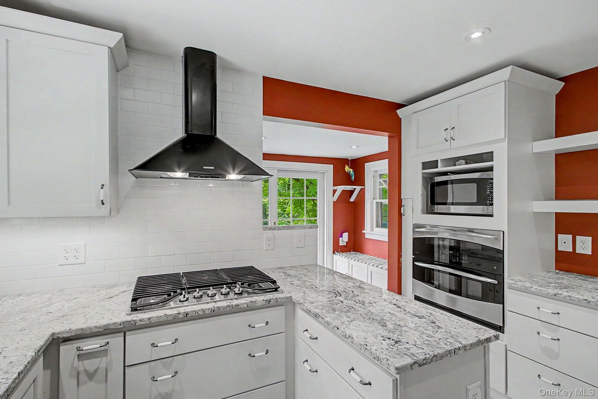 102 E Market Street thumbnail 22