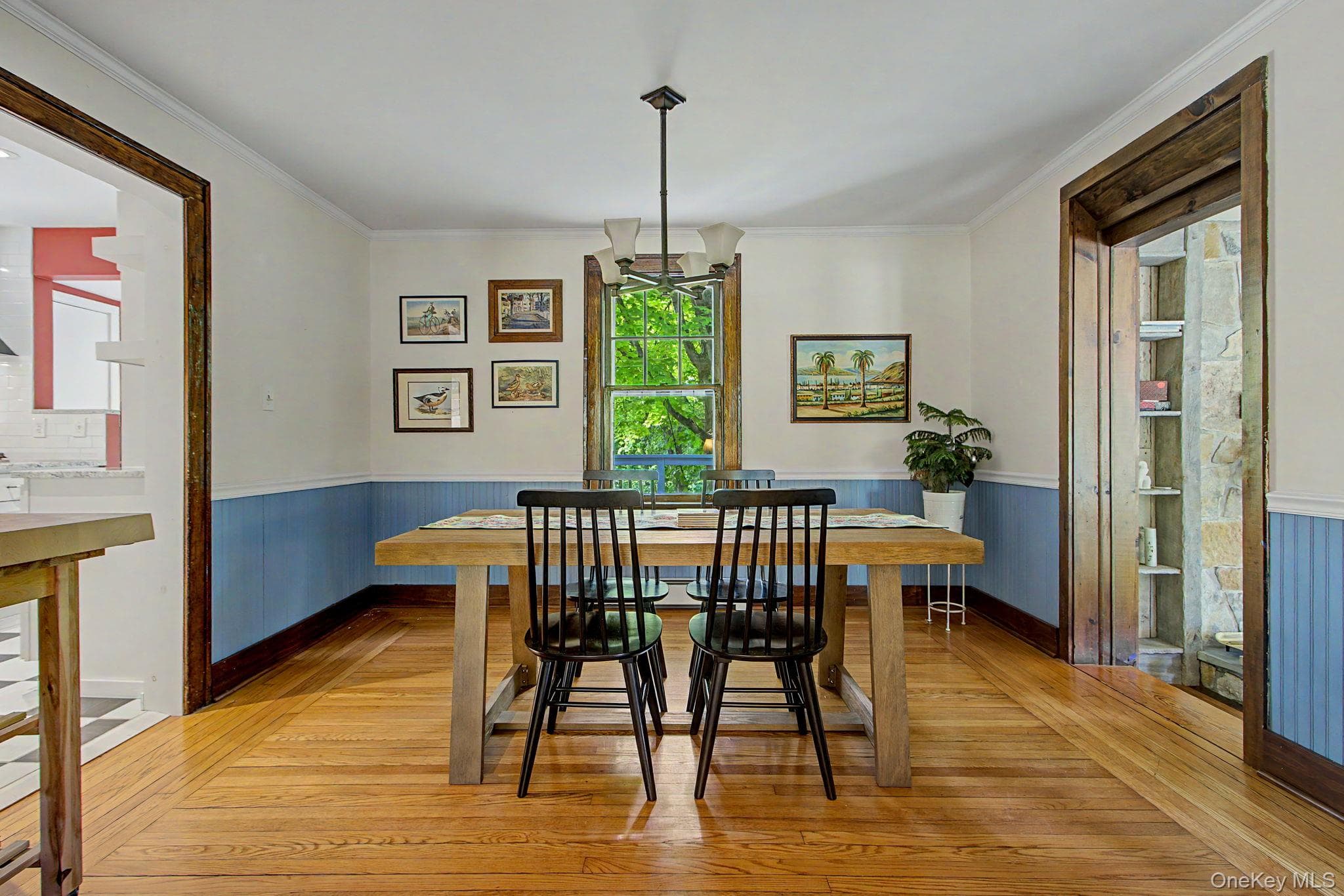 102 E Market Street thumbnail 16