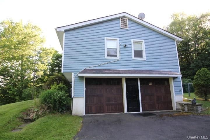 545 Stump Pond Road thumbnail 3