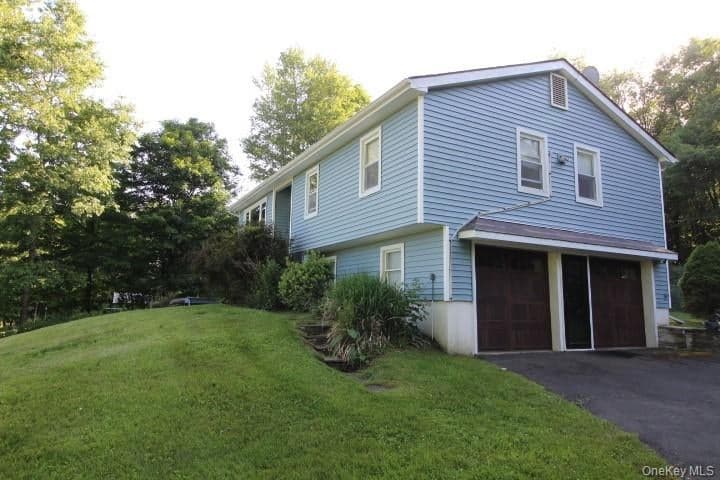 545 Stump Pond Road thumbnail 2