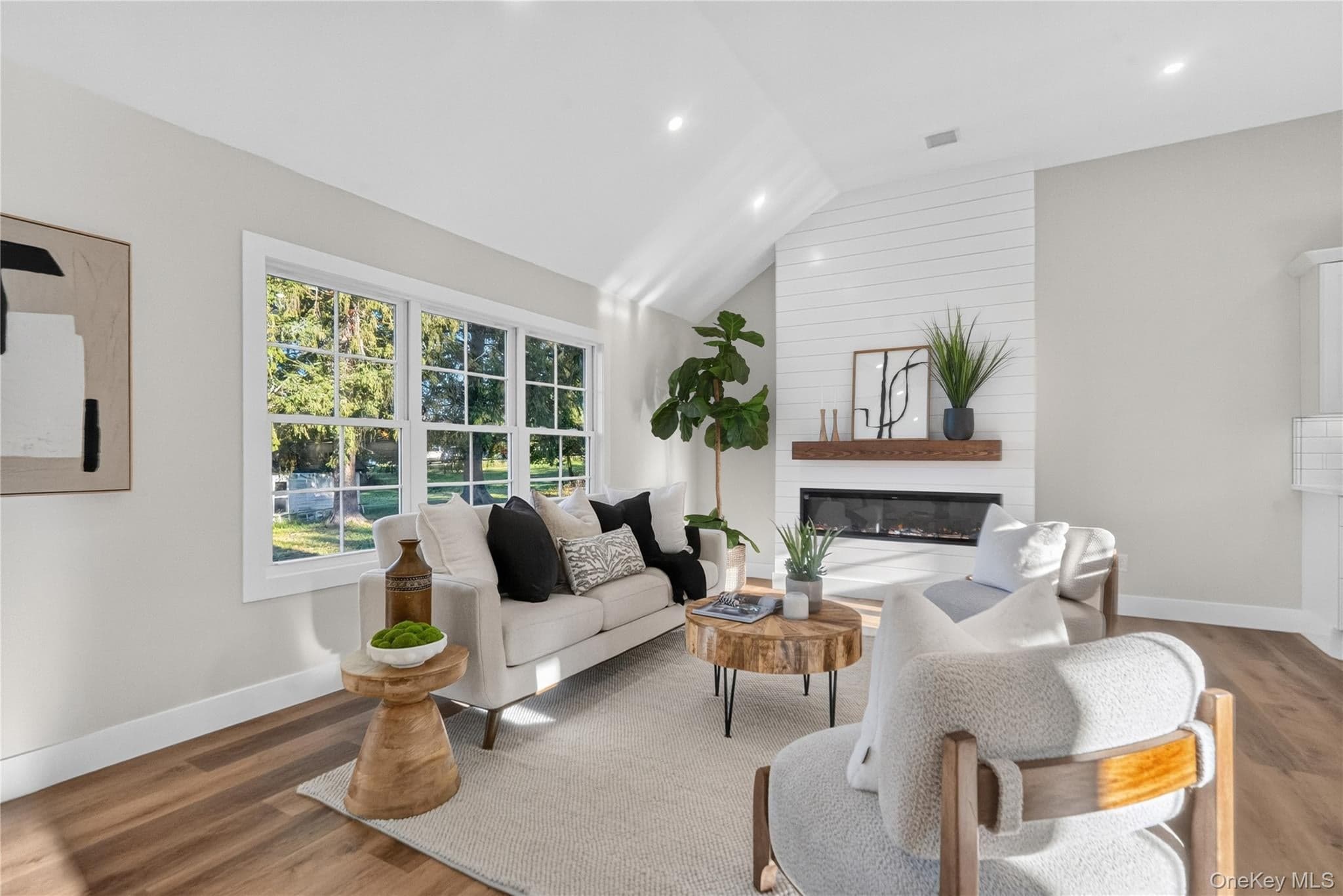 135 Viola Street thumbnail 12