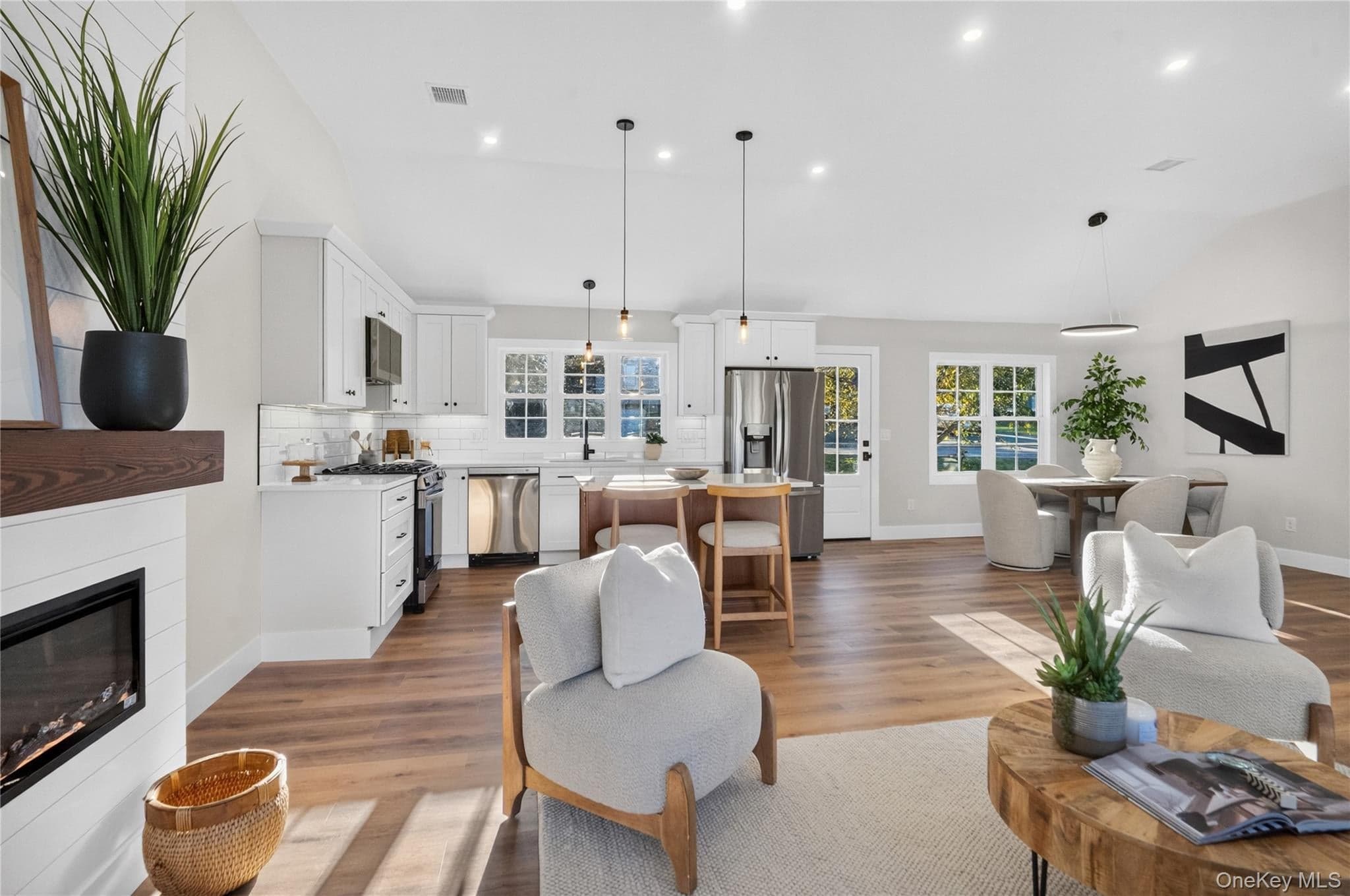 135 Viola Street thumbnail 14