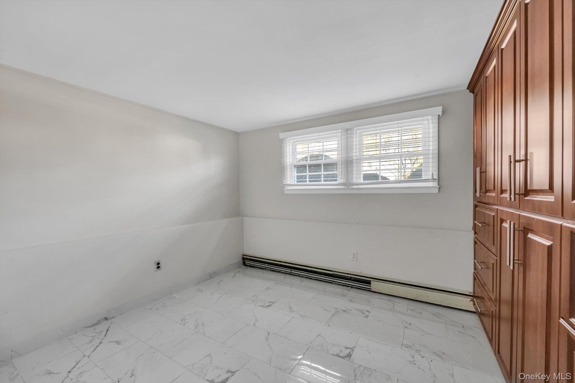 1678 Park Avenue thumbnail 12