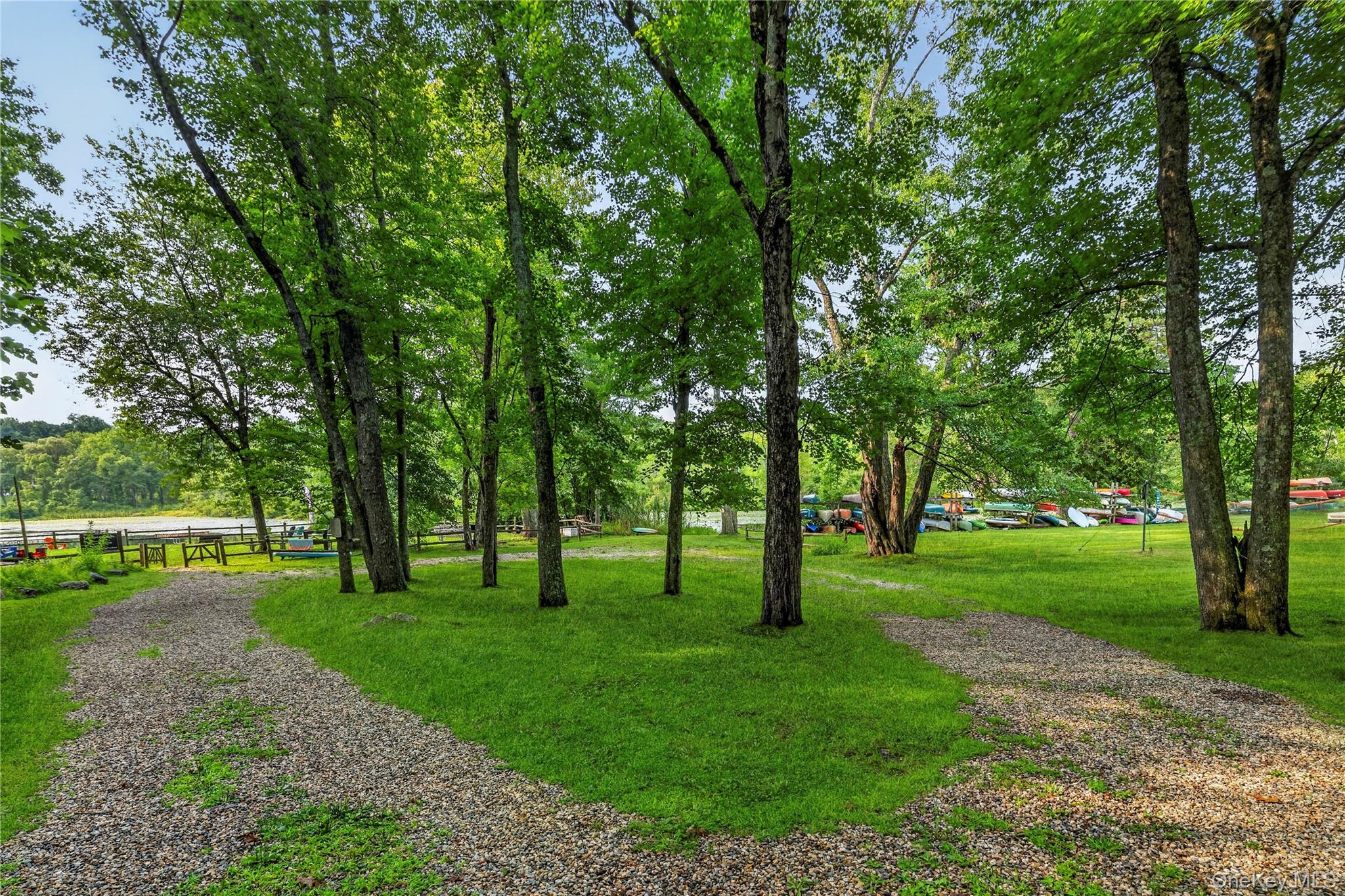 21 Twin Lakes Road thumbnail 30