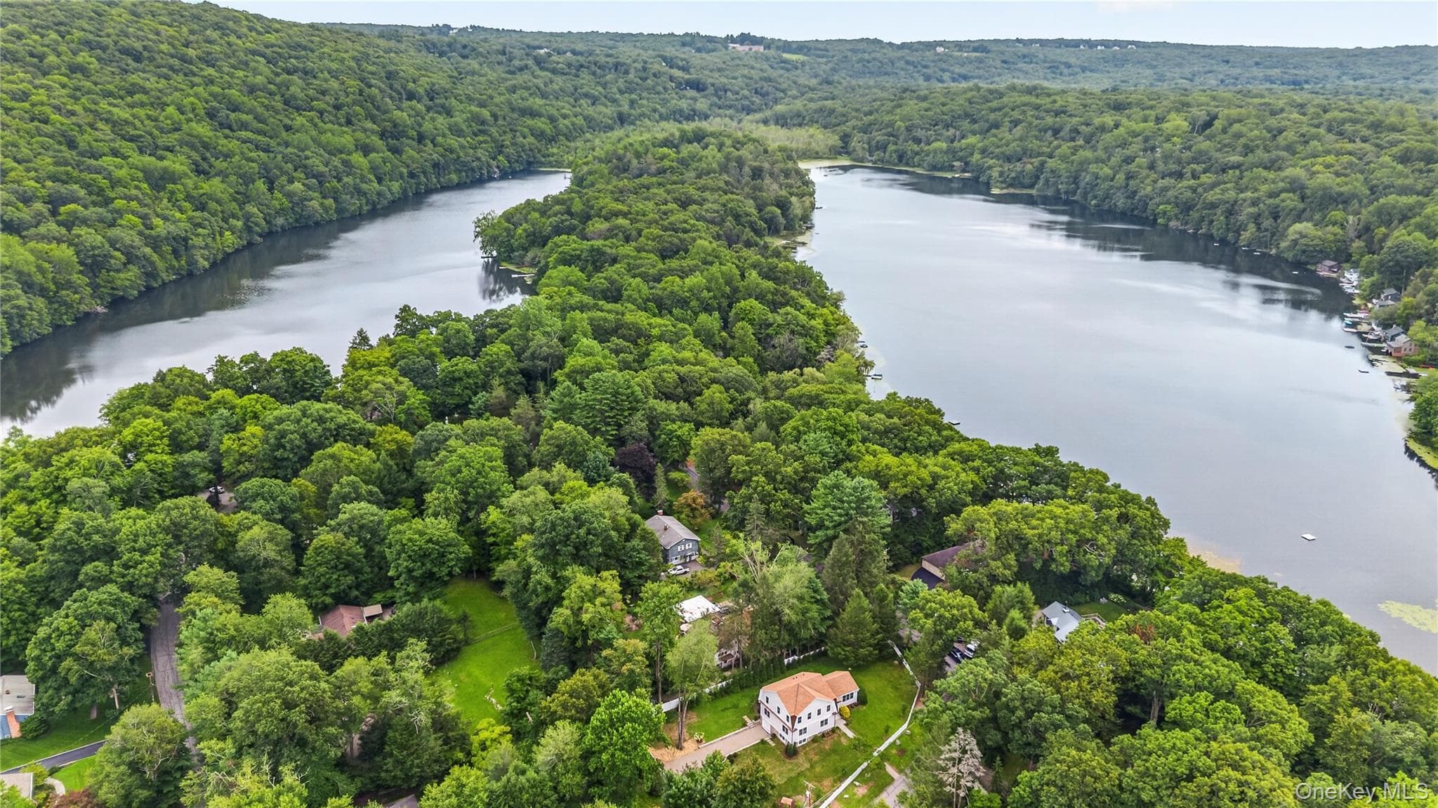 21 Twin Lakes Road thumbnail 33