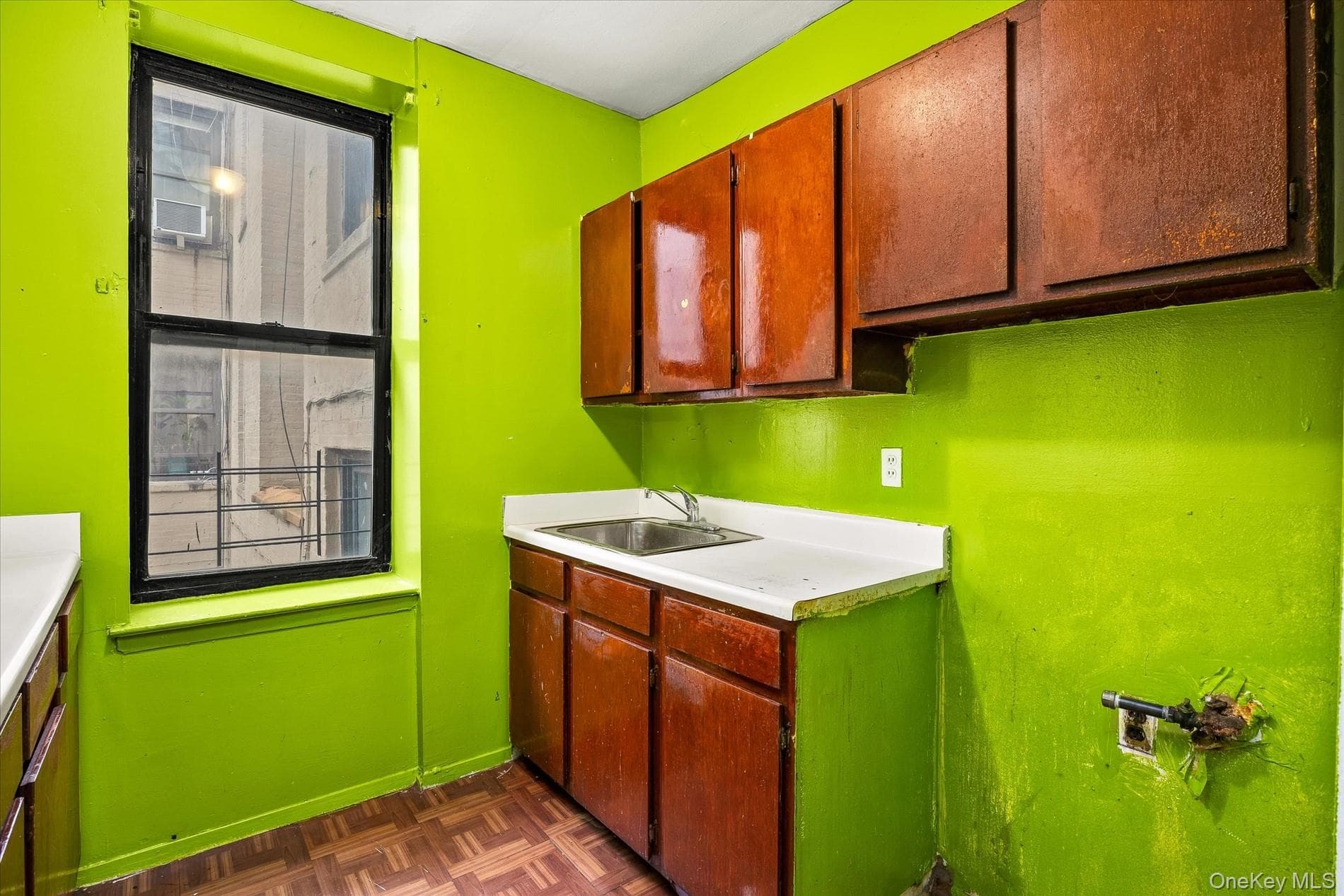 101 Linden Street Unit: 2F thumbnail 8