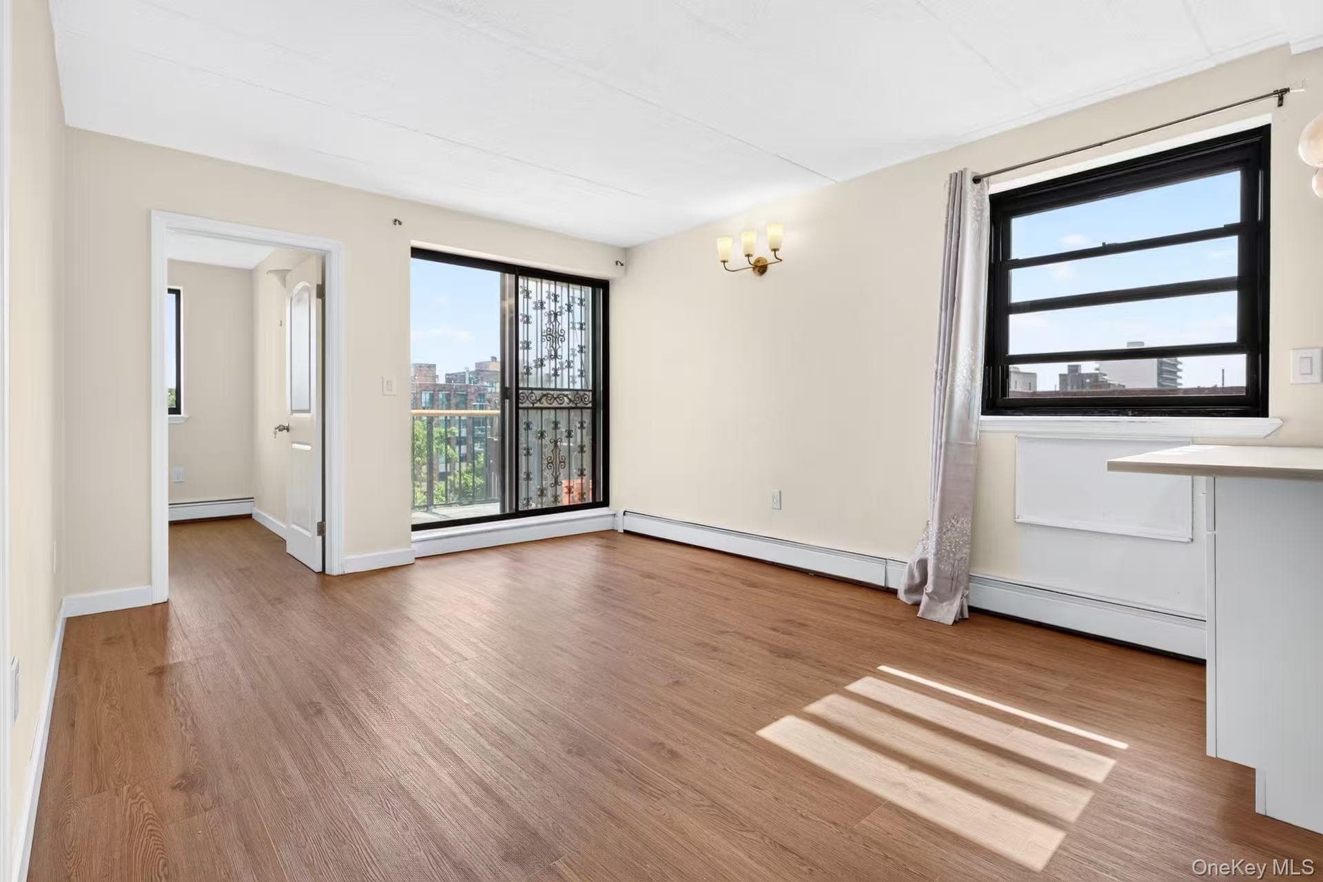 14468 38th Avenue Unit: 703 thumbnail 9