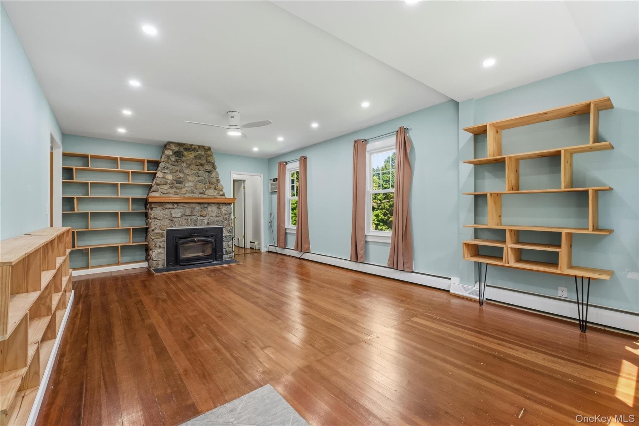 55 Ridge Avenue thumbnail 9