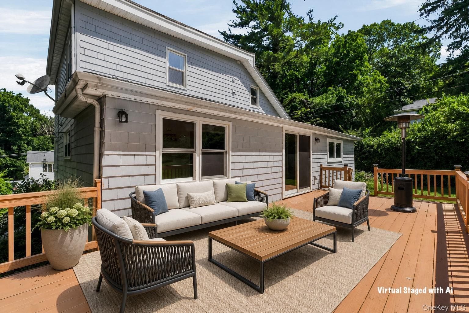 55 Ridge Avenue, Putnam Valley