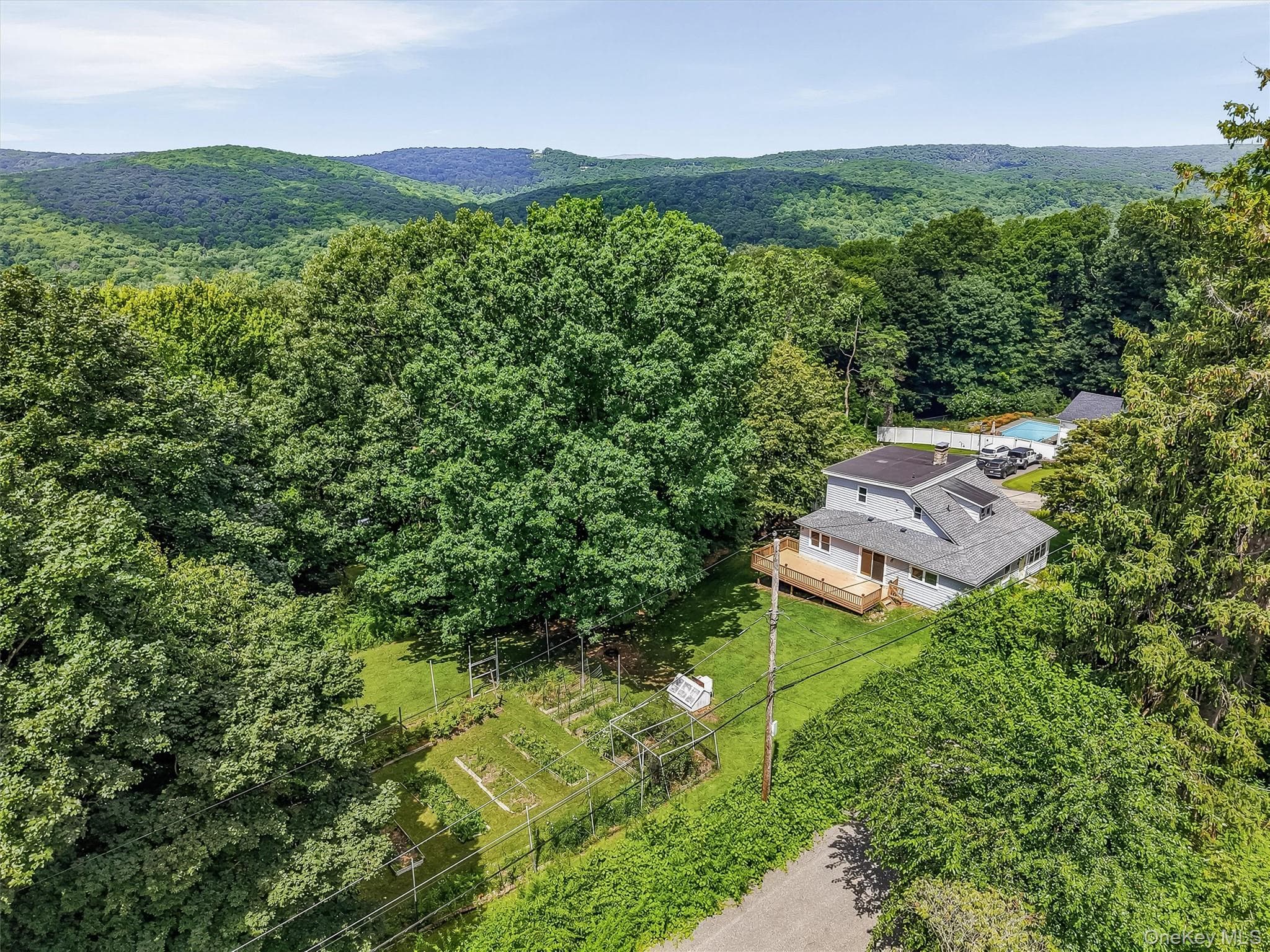55 Ridge Avenue thumbnail 34