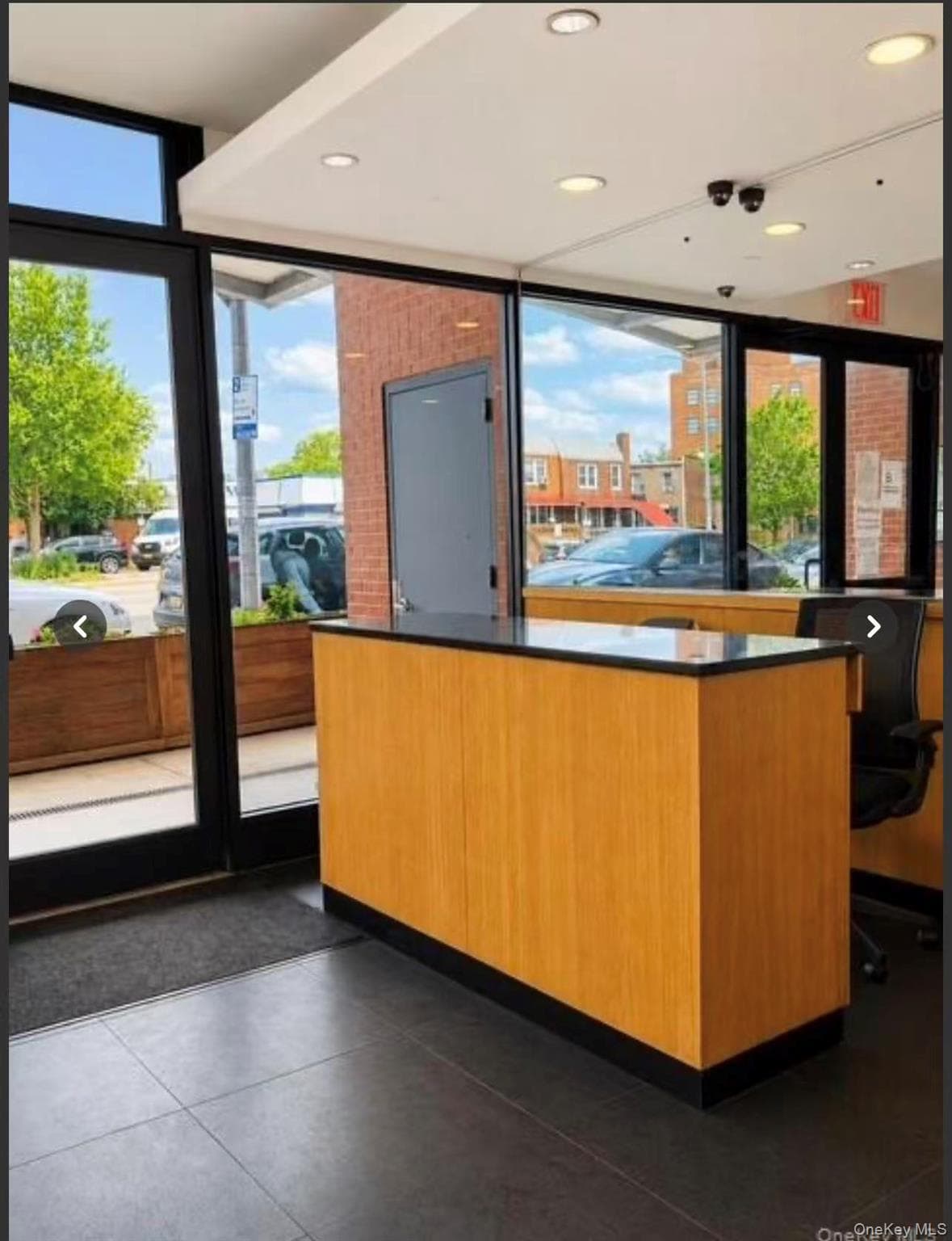 60-70 Woodhaven Boulevard Unit: 3D thumbnail 3