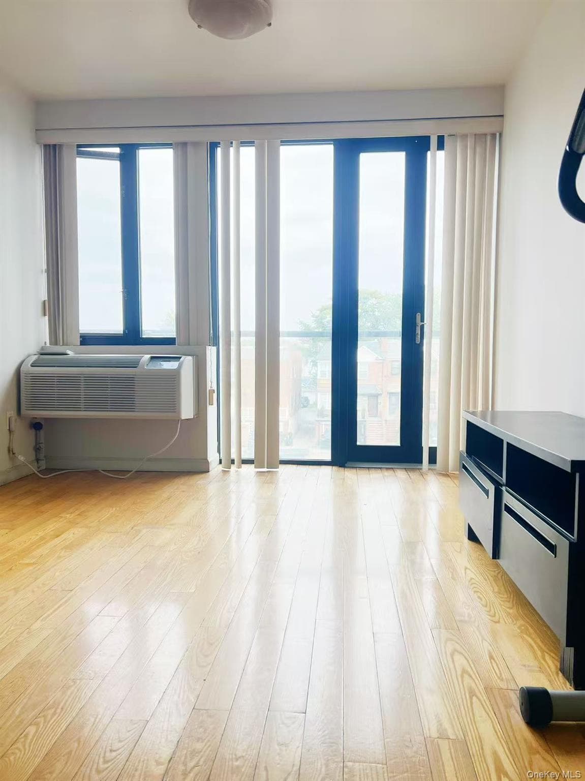 60-70 Woodhaven Boulevard Unit: 3D thumbnail 13