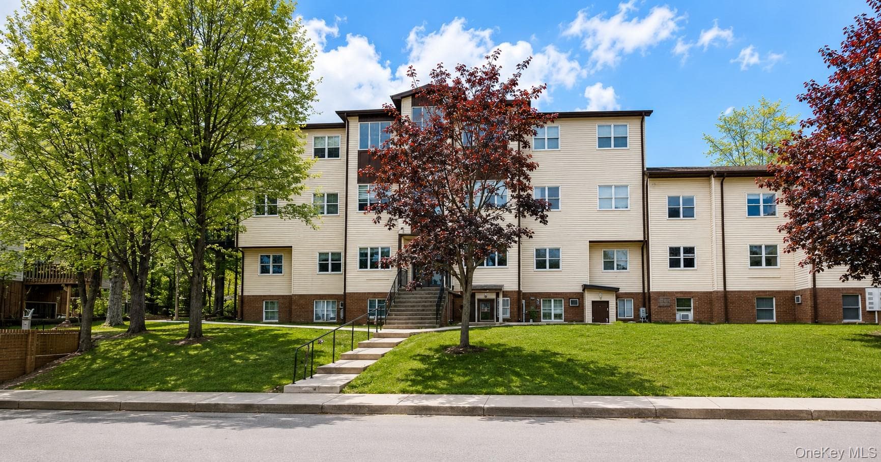 7 Stropkov Court Unit: 104, Monroe