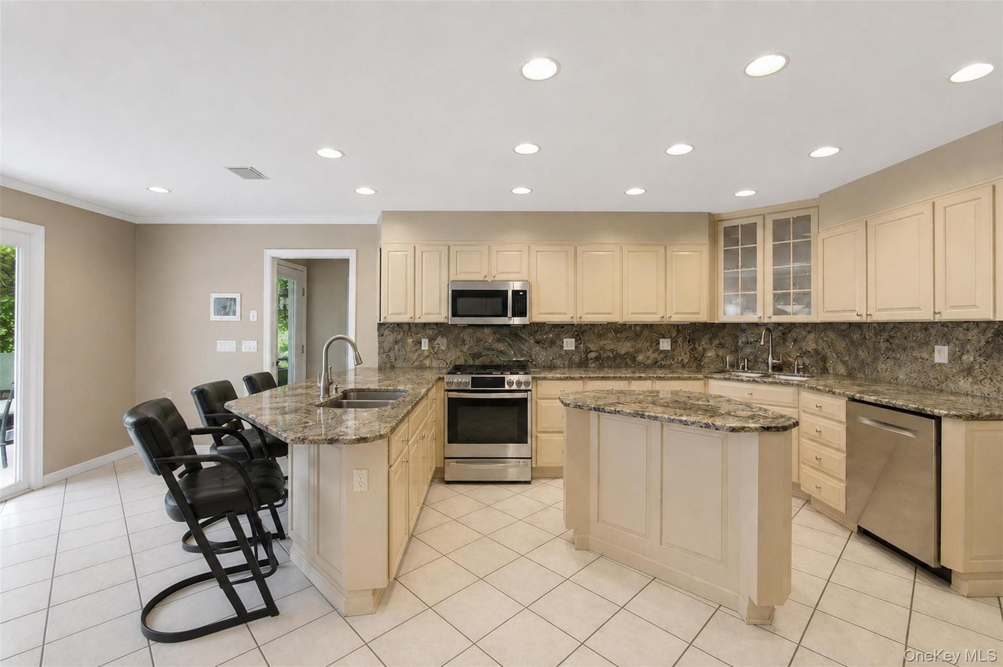 391 Pleasant Hill Drive thumbnail 10
