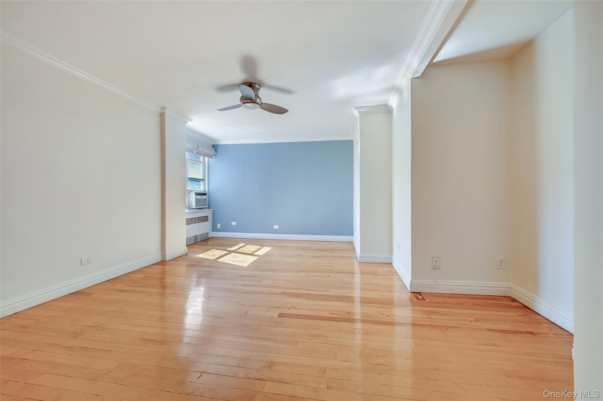 39-35 51st Street Unit: 6E thumbnail 2