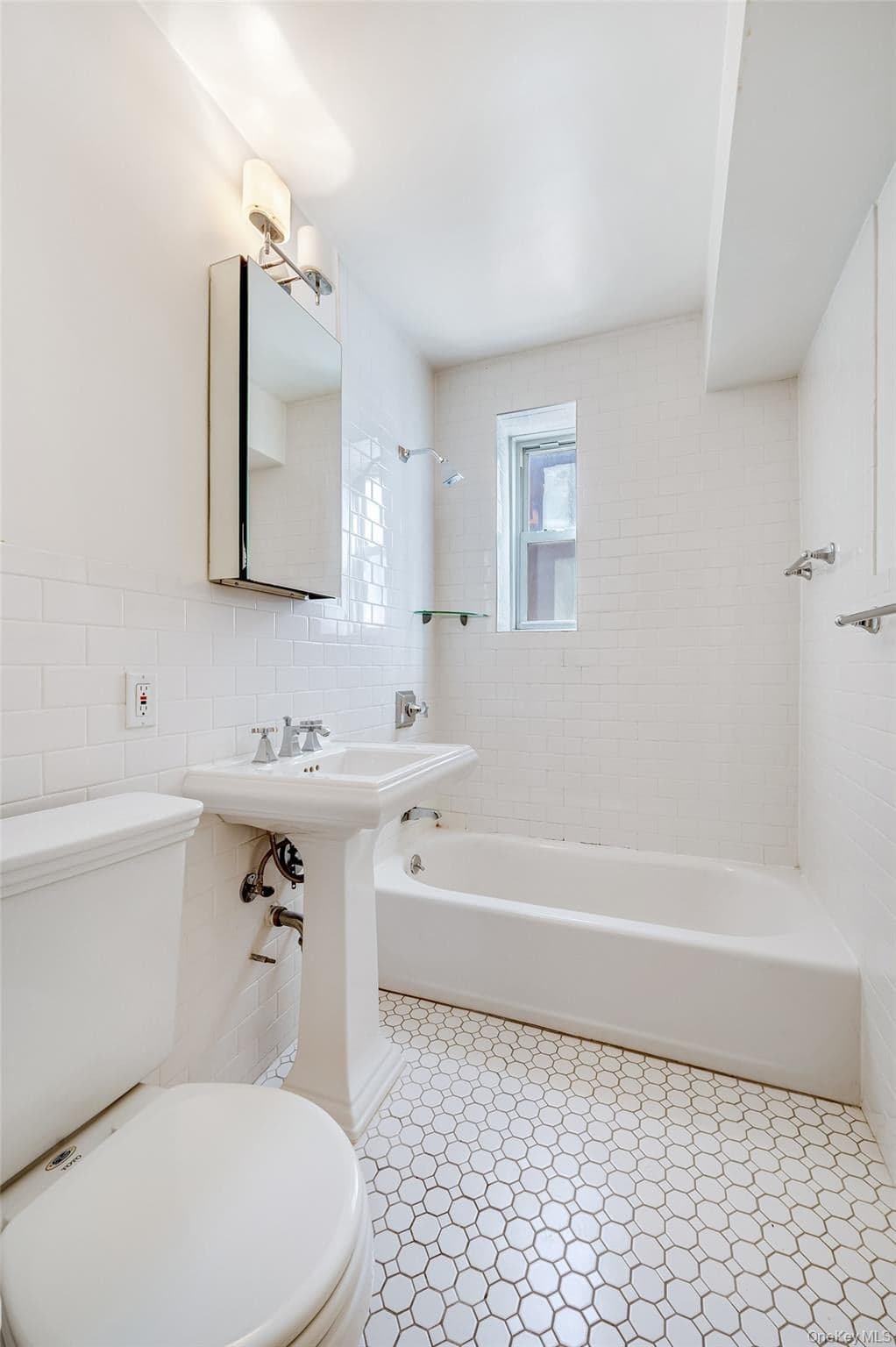 39-35 51st Street Unit: 6E thumbnail 10