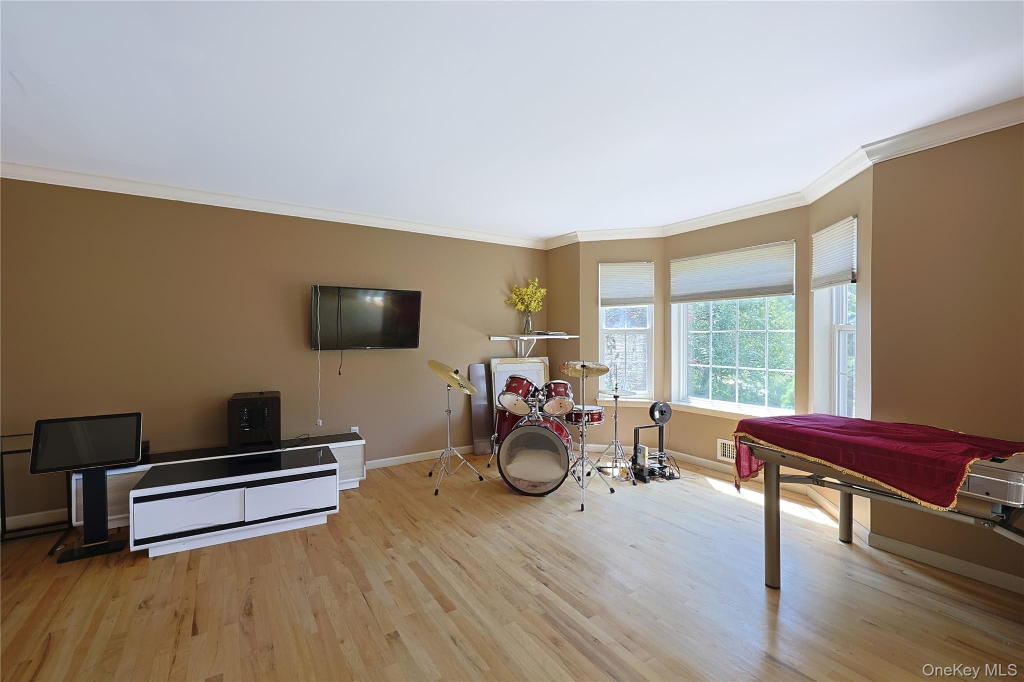 1010 Pine View thumbnail 11
