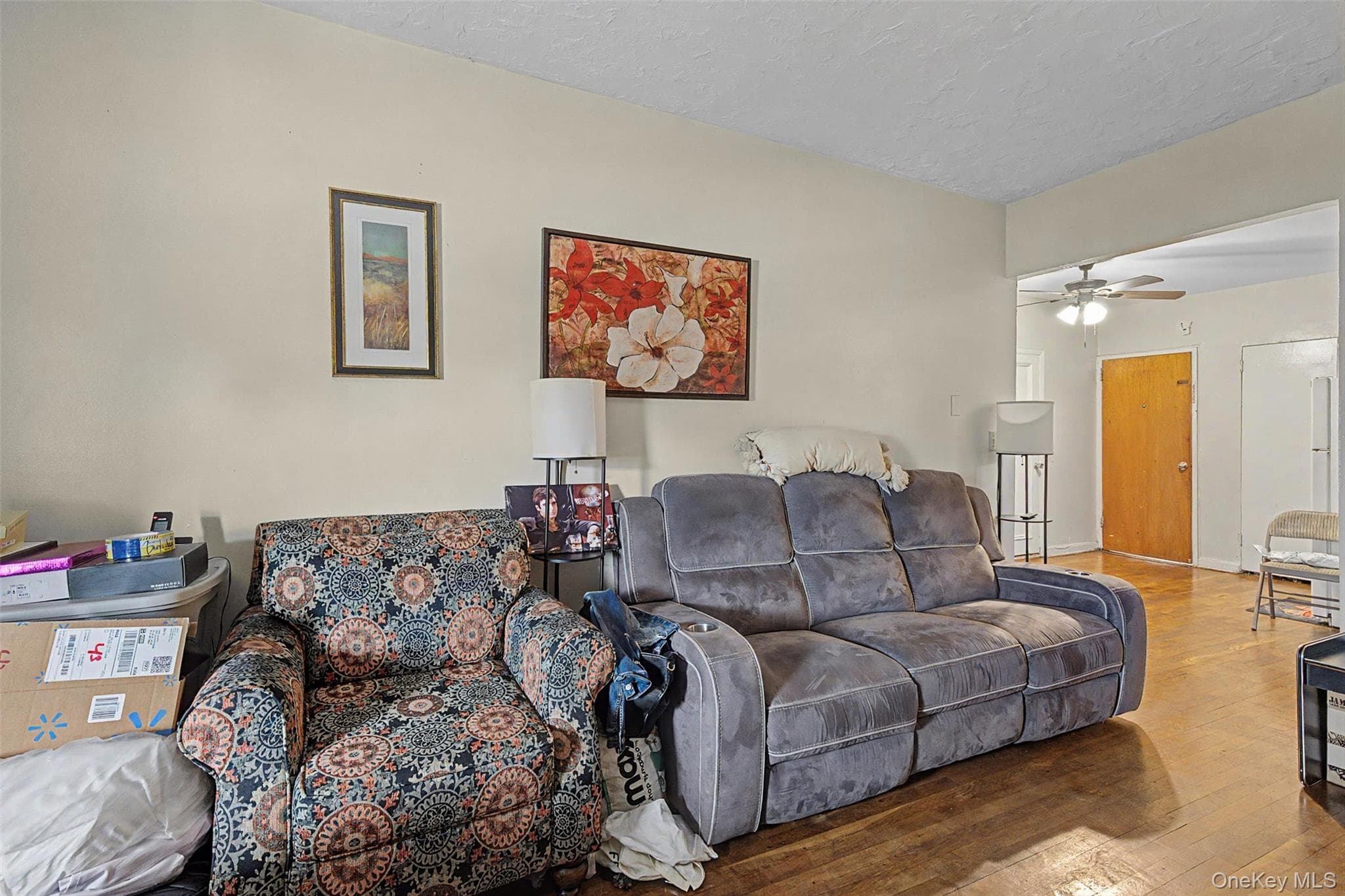 1010 E 233rd Street thumbnail 19