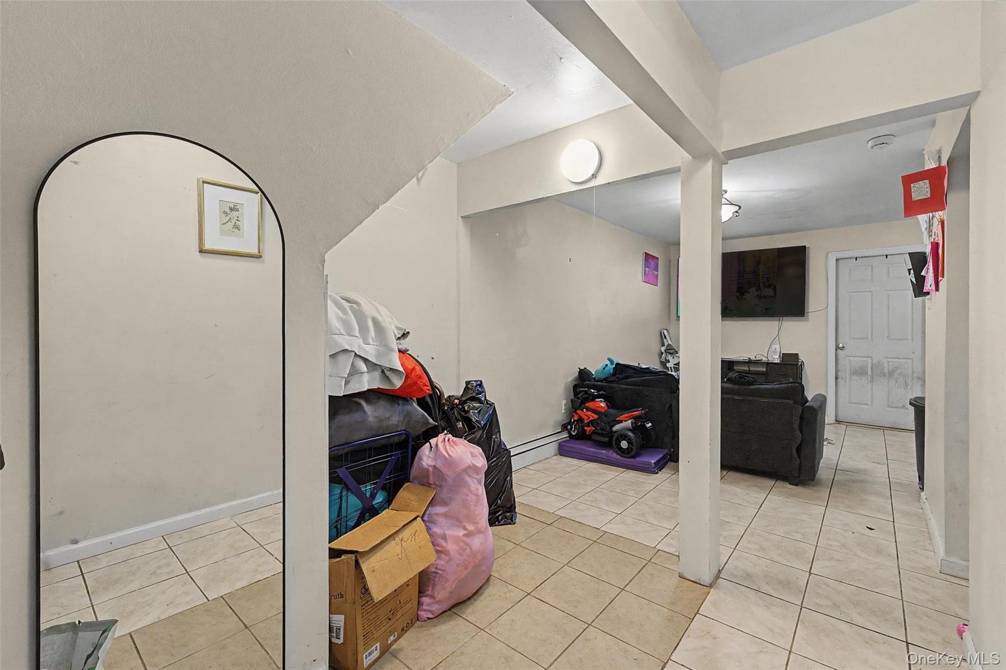 1010 E 233rd Street thumbnail 4
