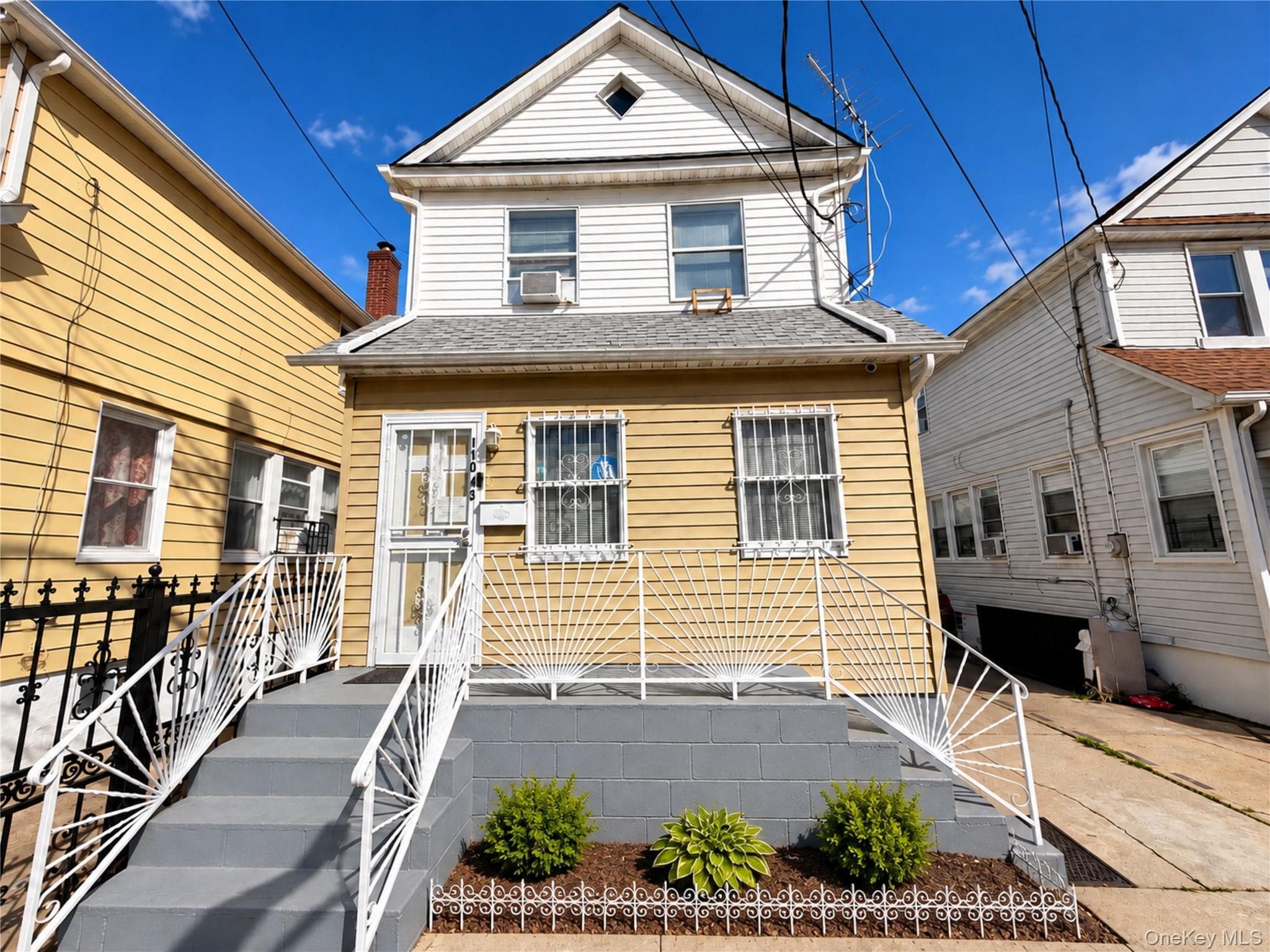 110-43 159 Street thumbnail 3