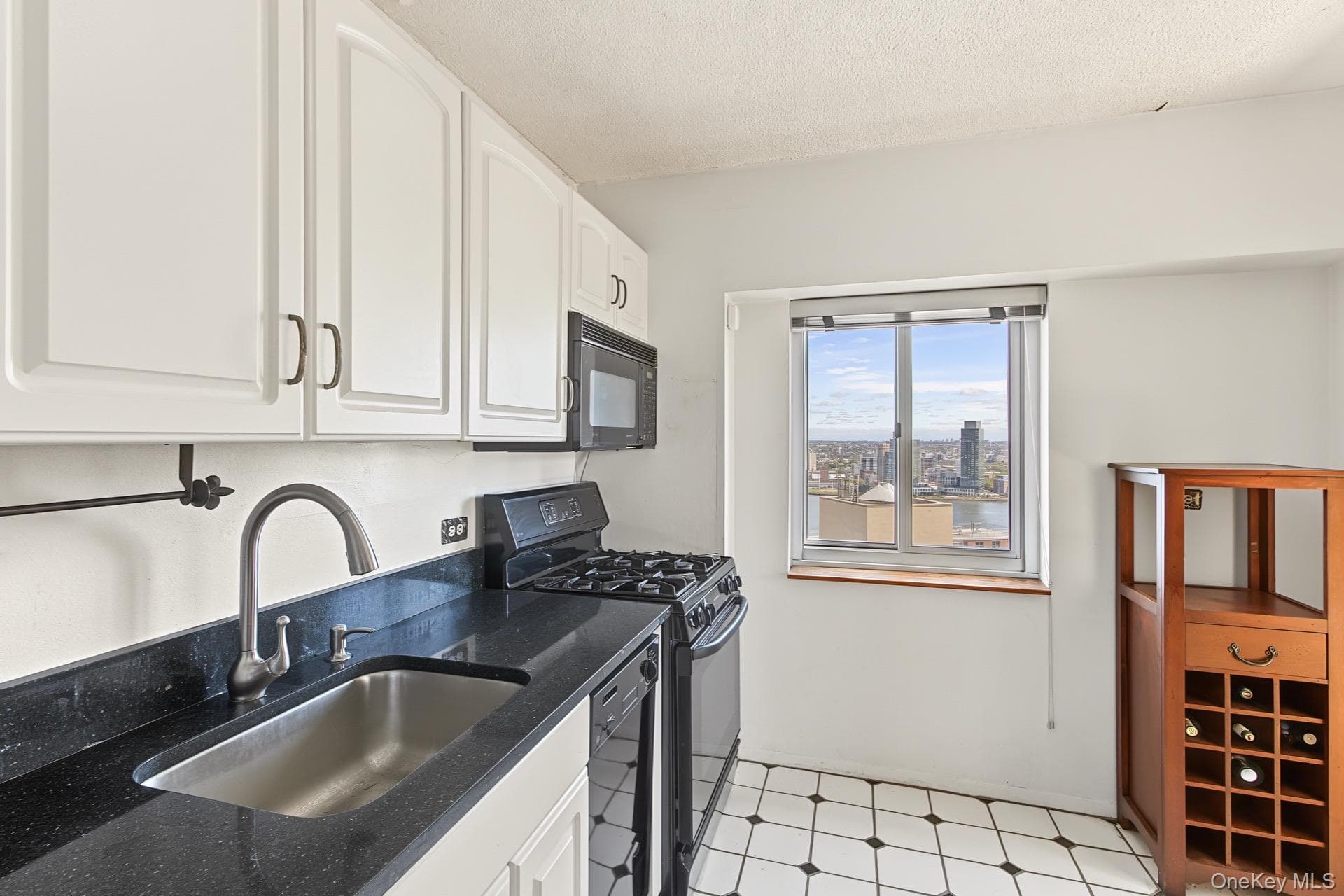 345 E 93rd Street Unit: 30C thumbnail 24