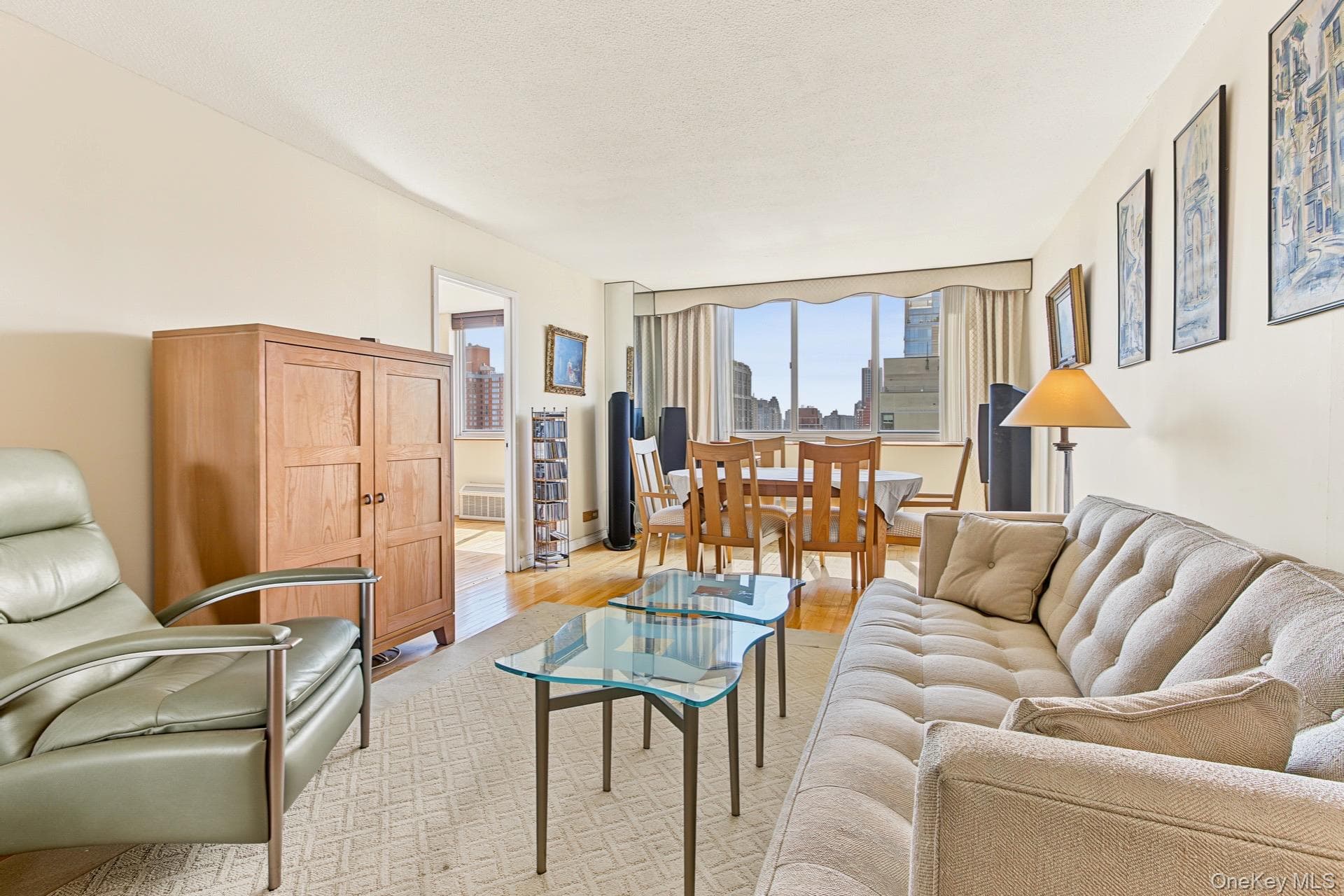 345 E 93rd Street Unit: 30C thumbnail 3