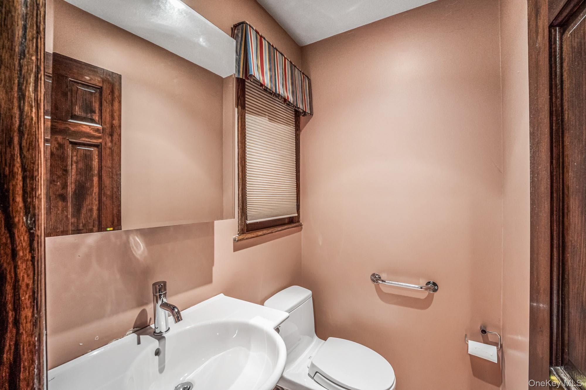 31 Puritan Avenue thumbnail 16