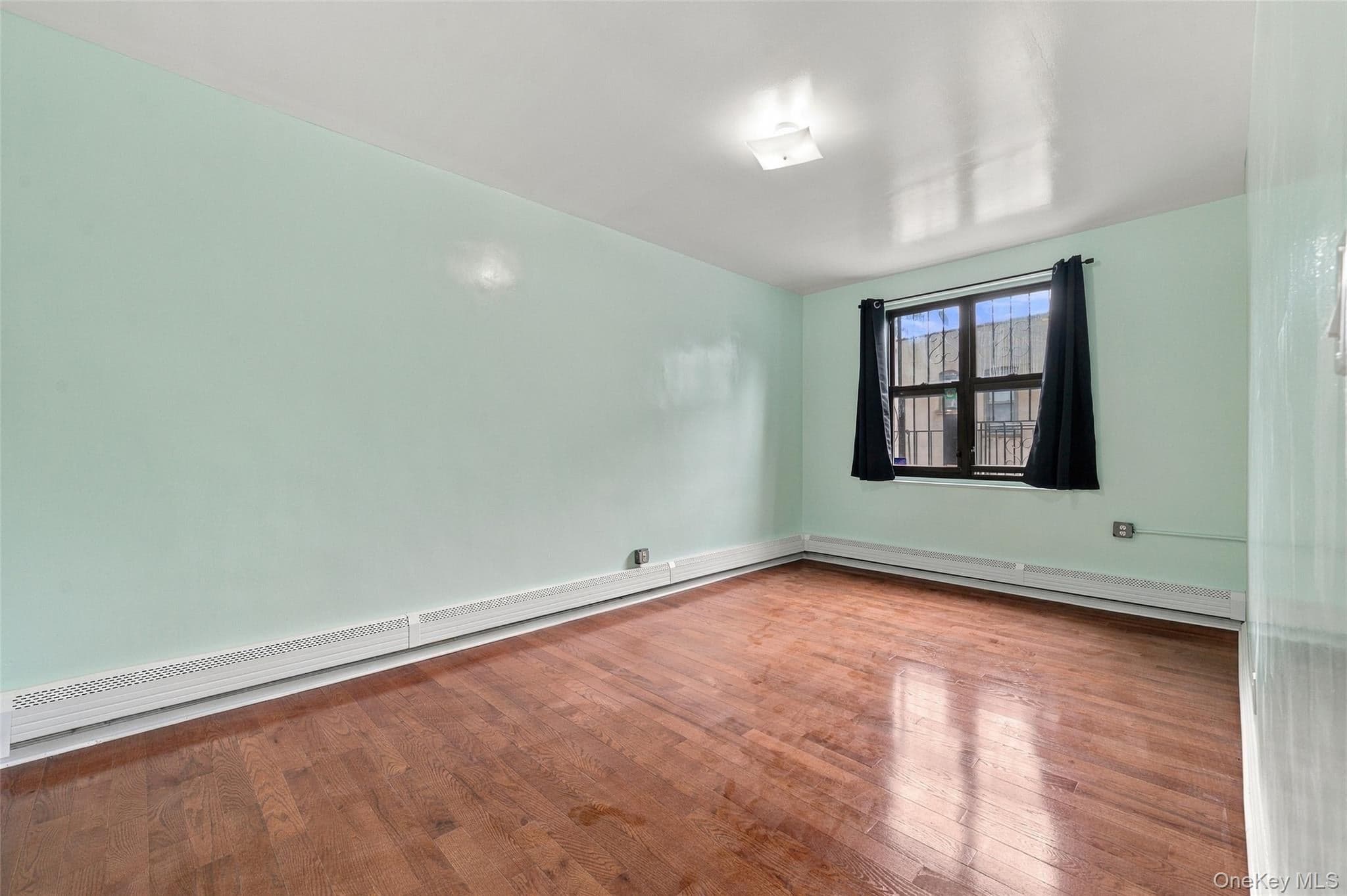 86-02 Elmhurst Avenue thumbnail 32