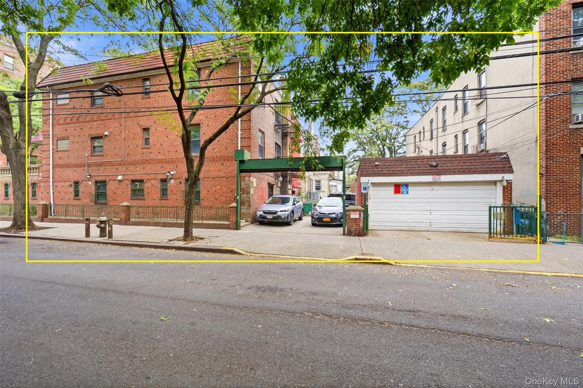 86-02 Elmhurst Avenue thumbnail 2