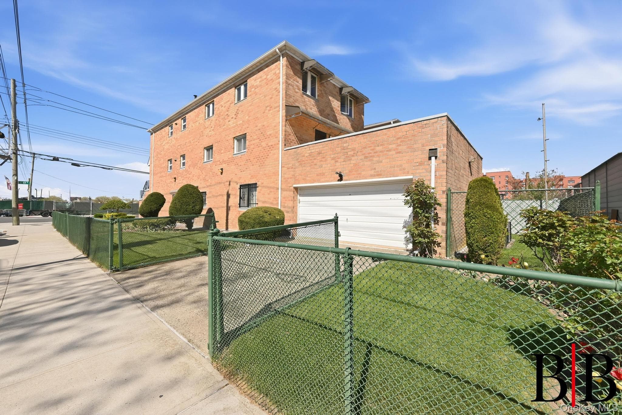 2177 E 69 Street thumbnail 4