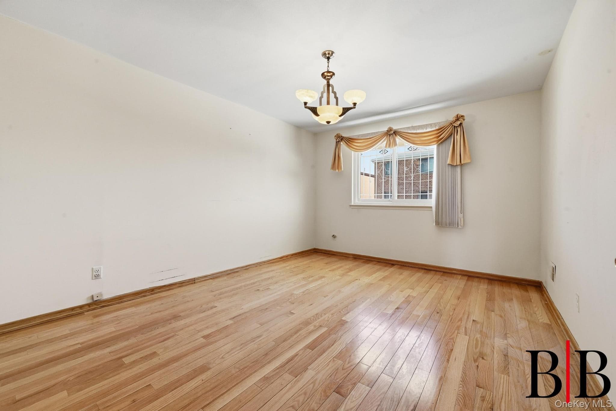 2177 E 69 Street thumbnail 6