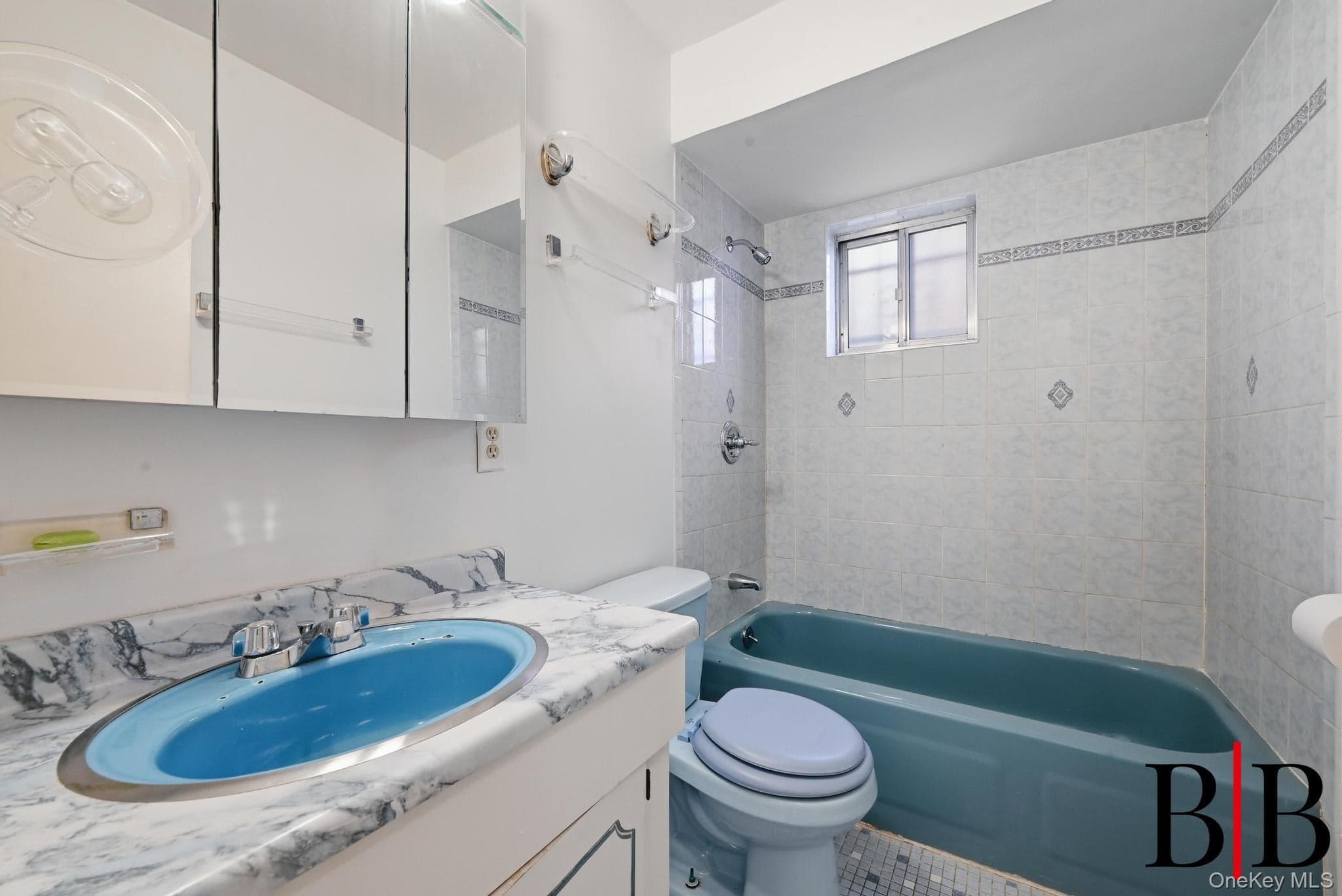 2177 E 69 Street thumbnail 19