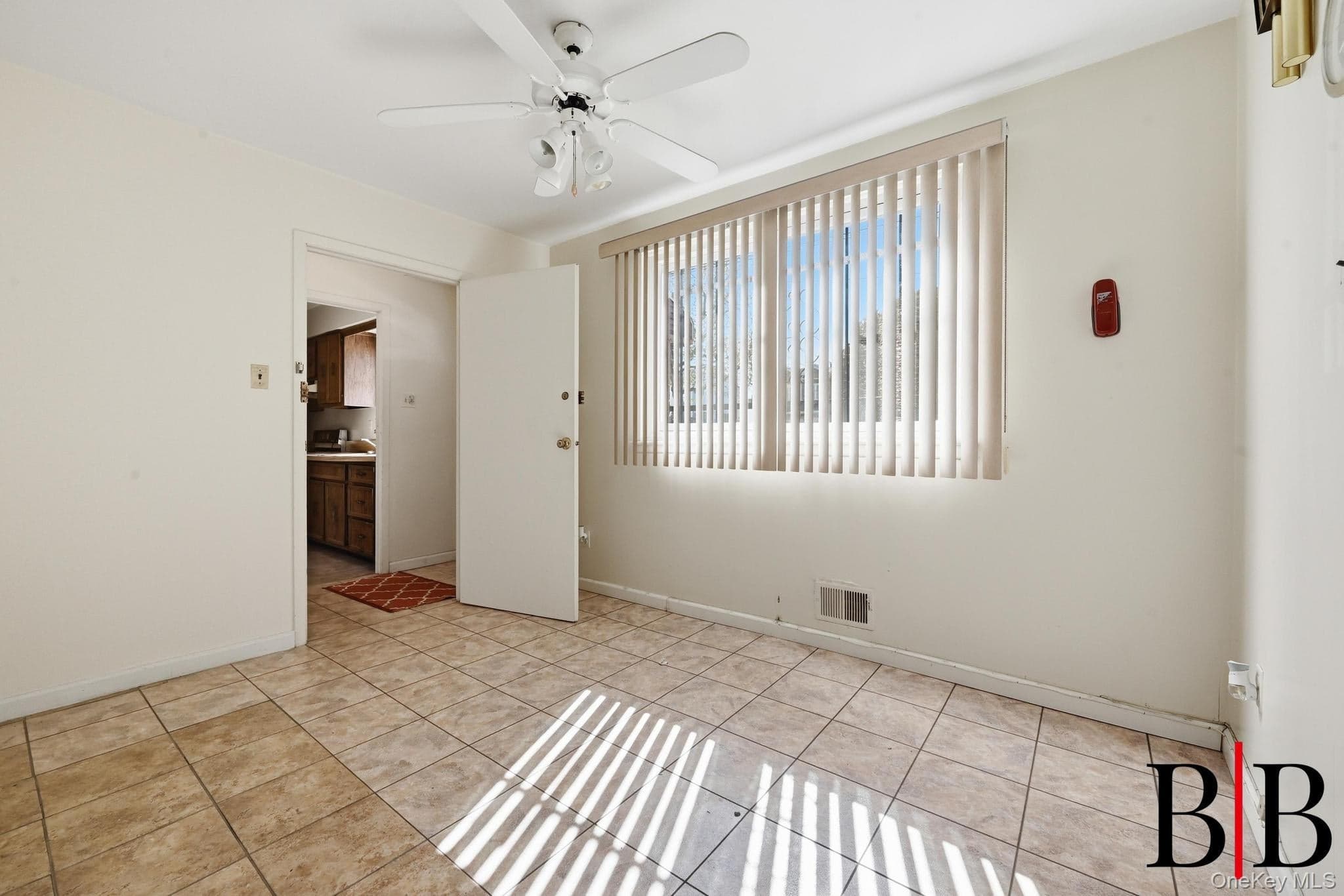 2177 E 69 Street thumbnail 23