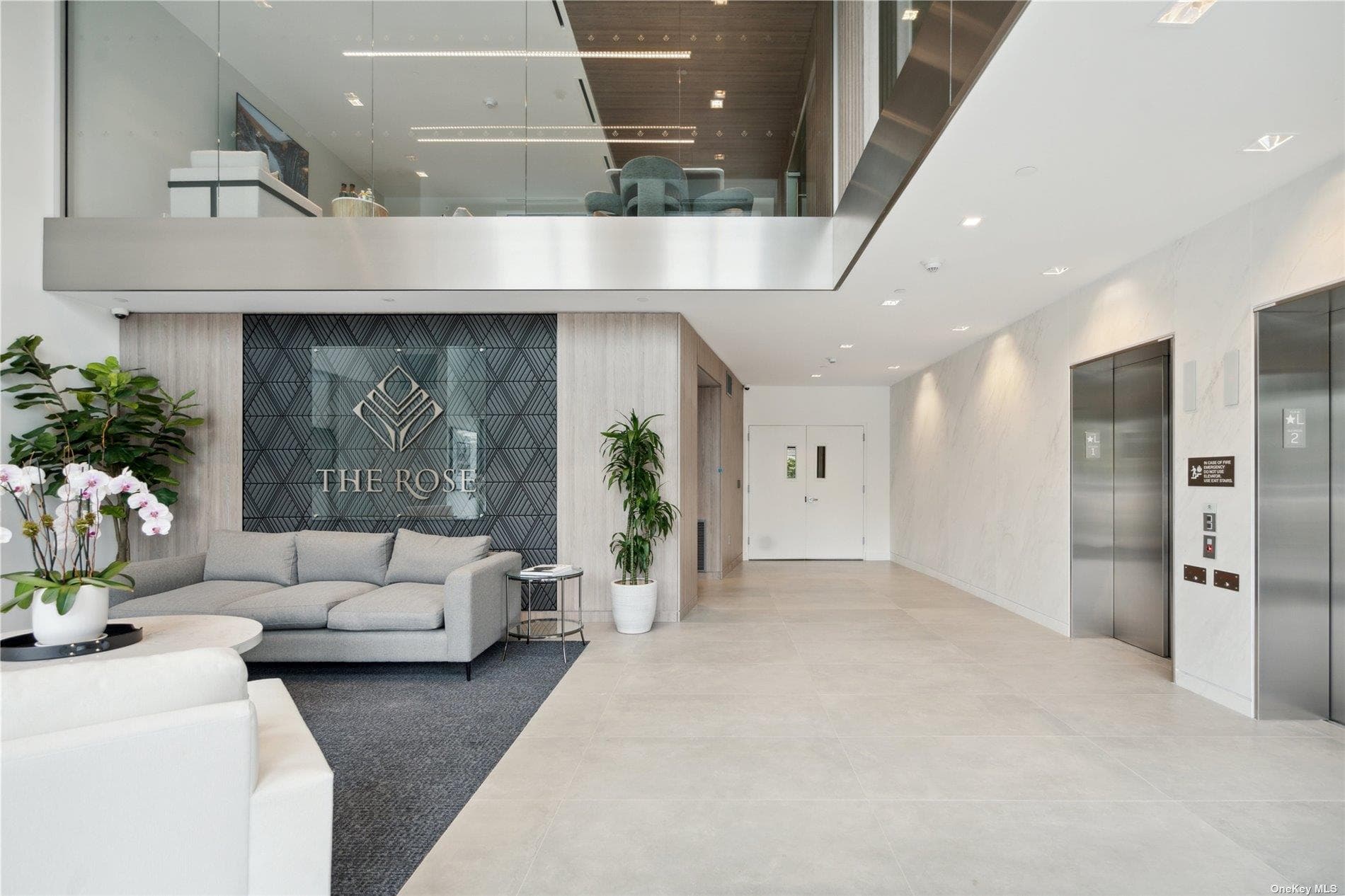 218 Middle Neck Road Unit: 108 thumbnail 25