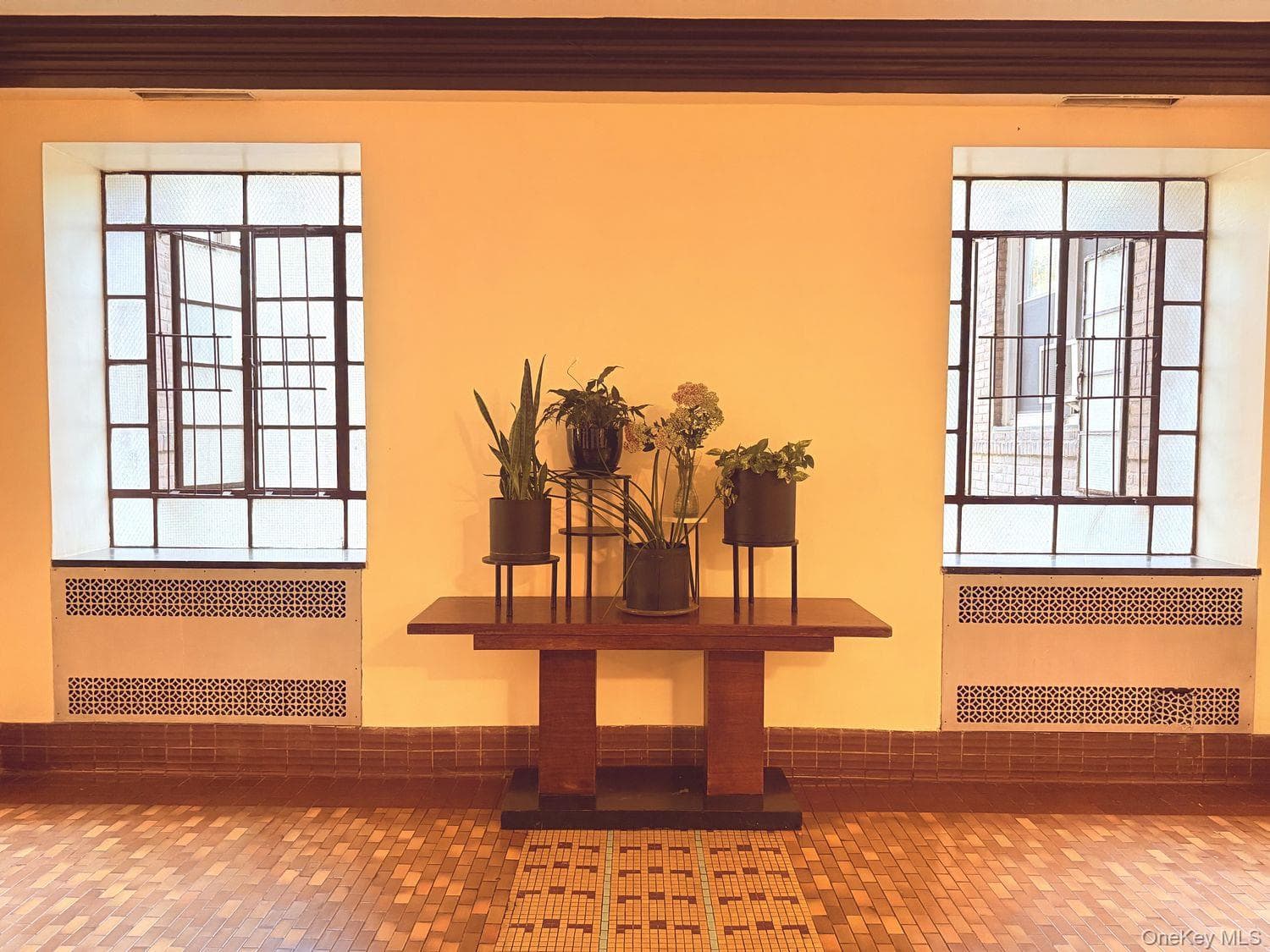601 Pelham Parkway Unit: 108 thumbnail 4