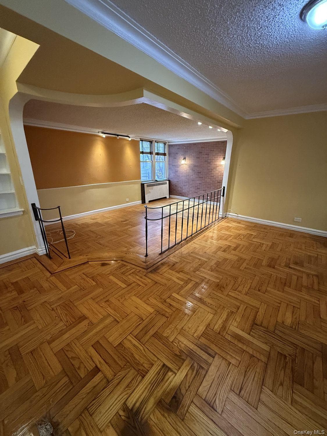 601 Pelham Parkway Unit: 108 thumbnail 15