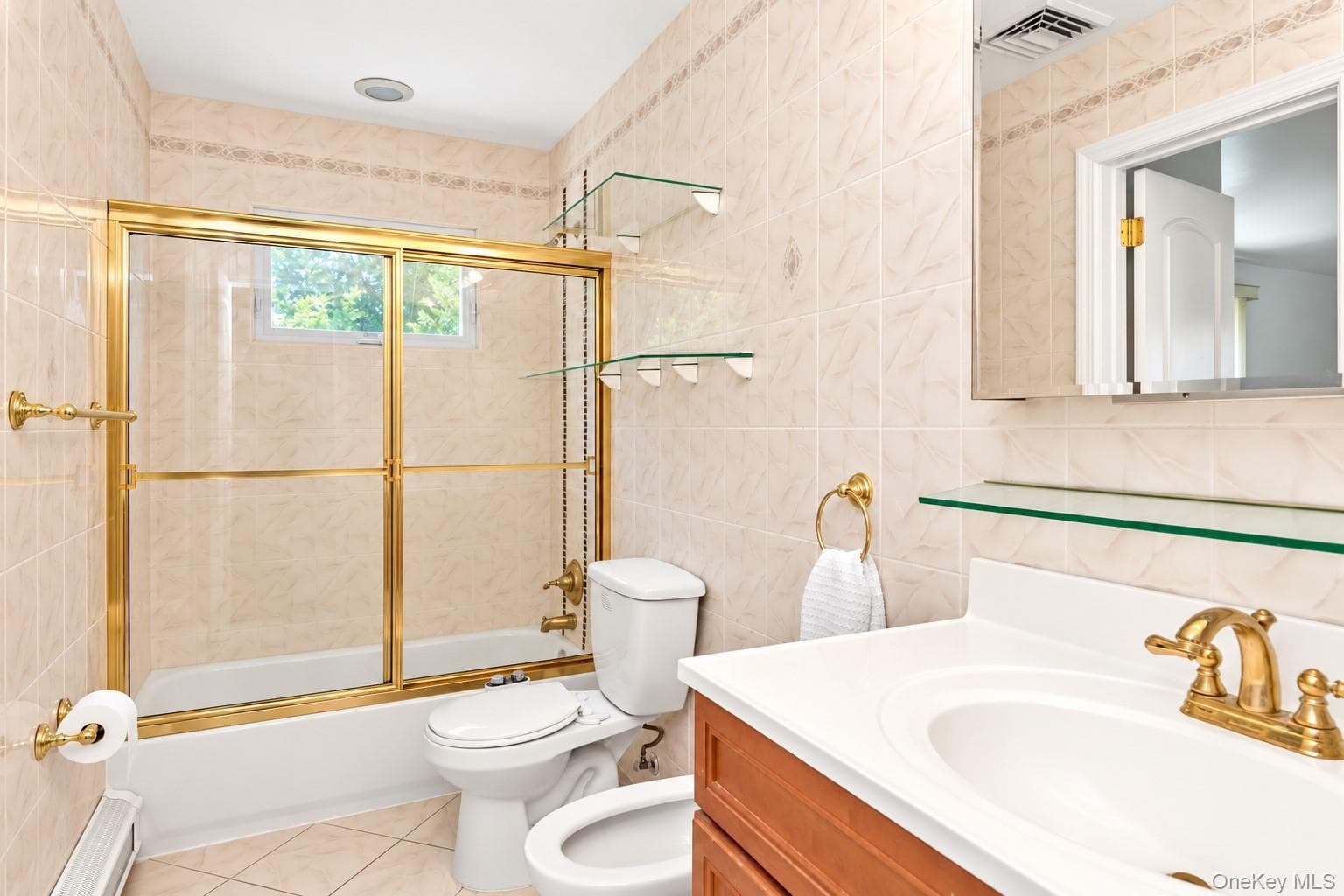 330 Bayville Avenue thumbnail 9