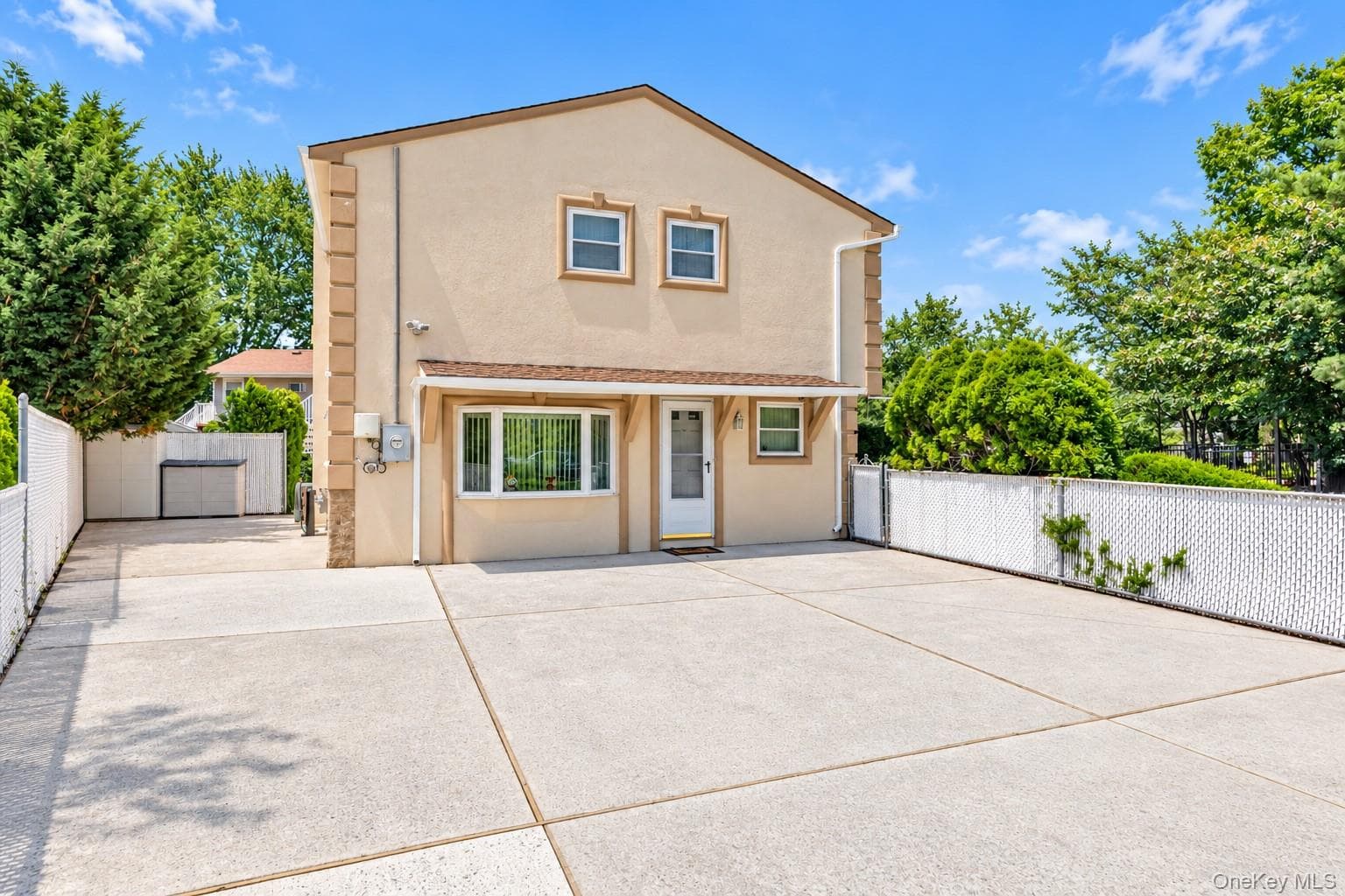 330 Bayville Avenue thumbnail 20