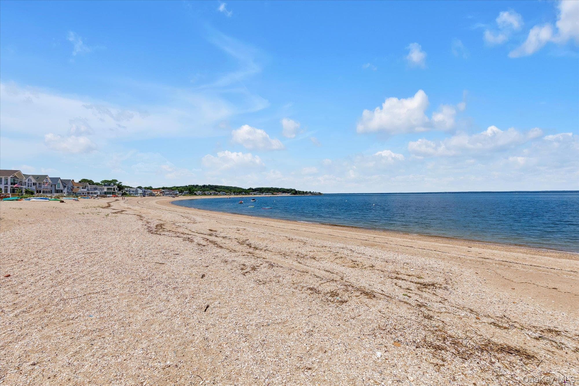 330 Bayville Avenue thumbnail 4